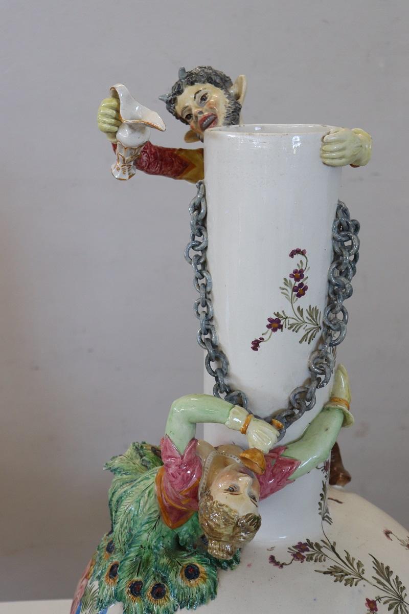 Céramique Vase en céramique italien Majestic du début du 20e siècle en vente