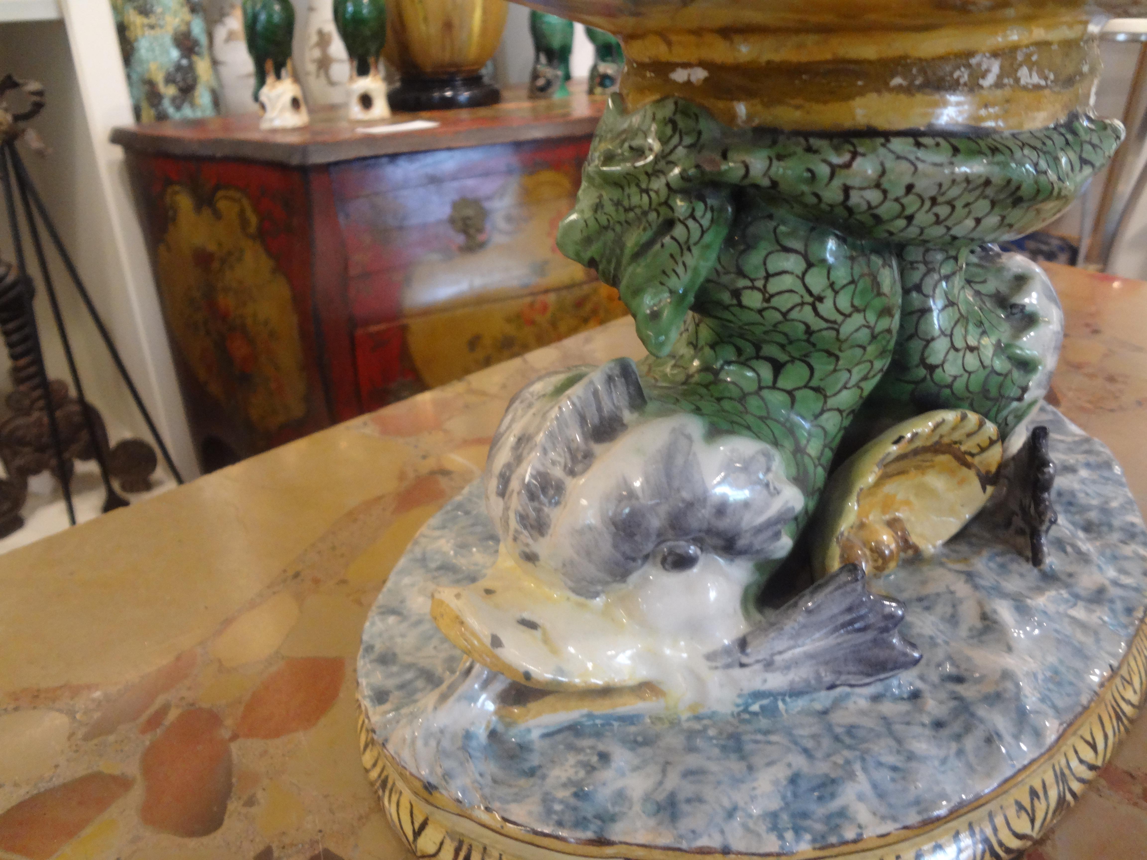 Early 20th Century Italian Majolica Urn For Sale 8