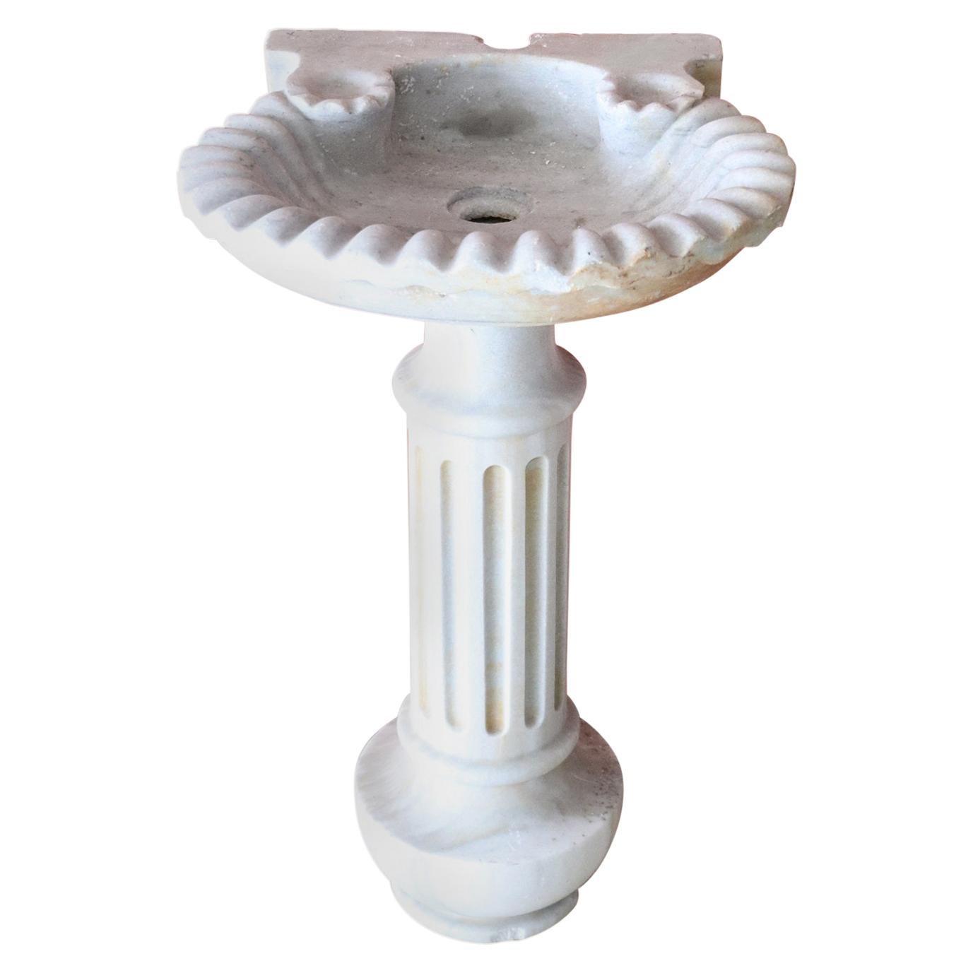 Early 20th Century Italian Marble Shell Sink with Column