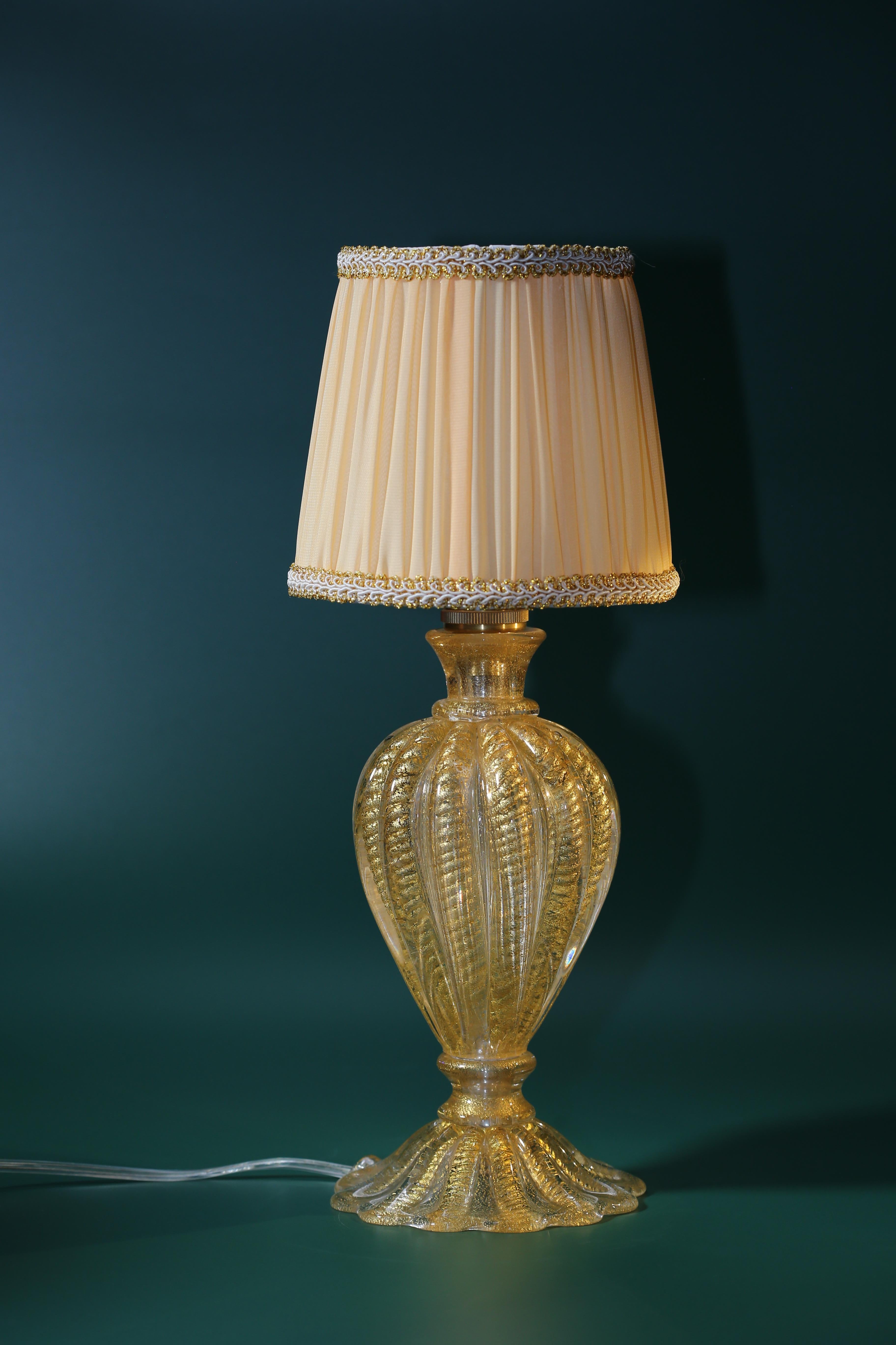 Vintage gold-coloured art lamp made from Murano glass. Made in Italy. New custom made cloth lampshade.
