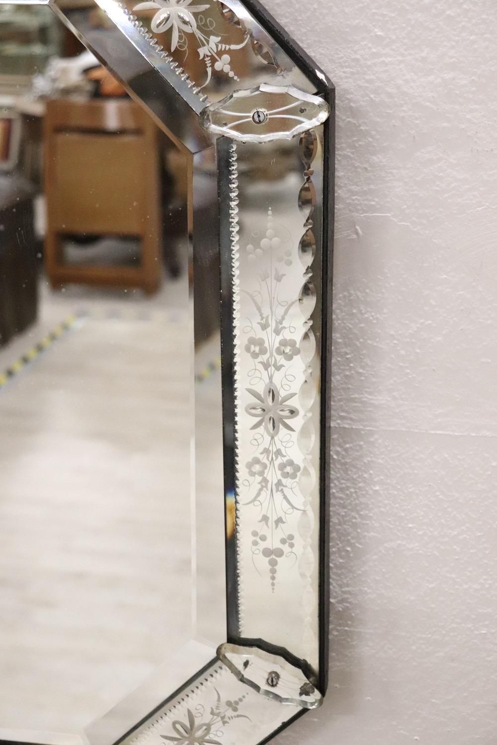 Early 20th Century Italian Murano Wall Mirror For Sale 2