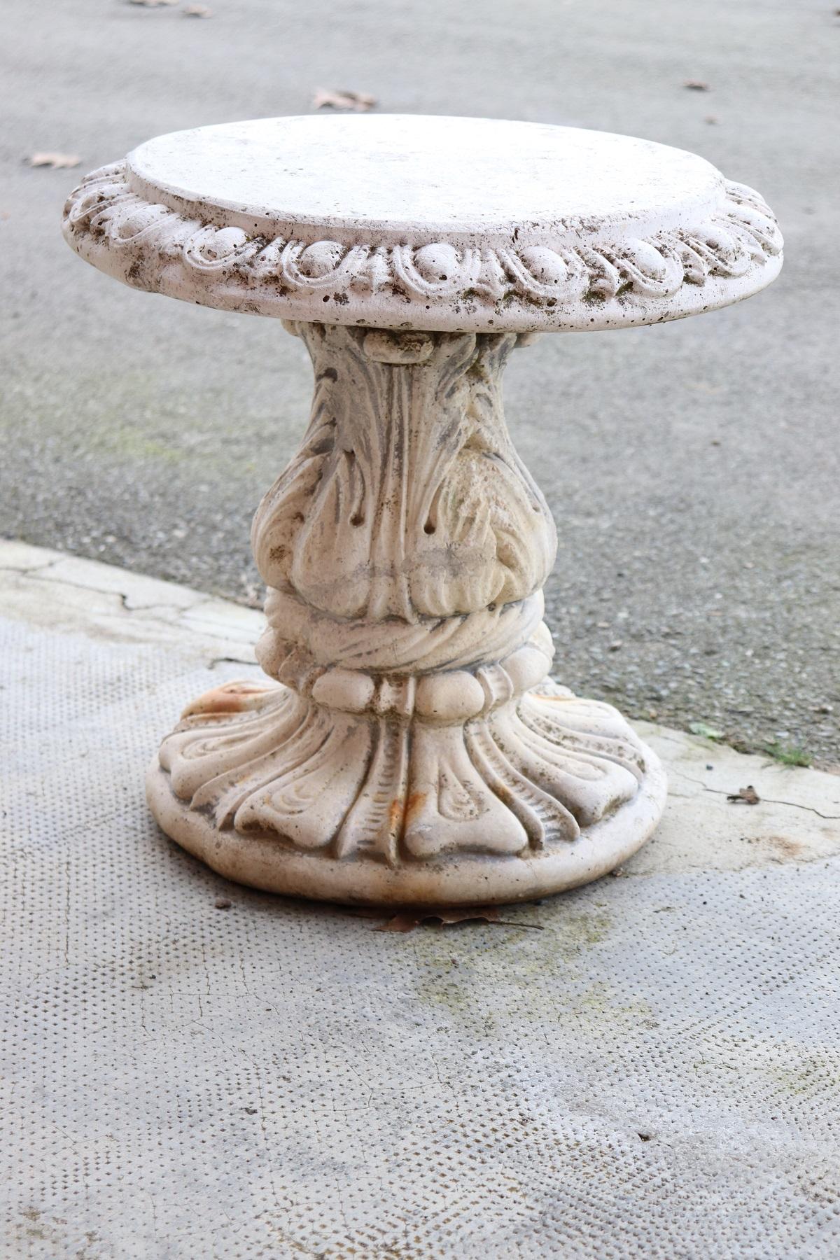 Early 20th Century Italian Neoclassical Garden Set Table Bench and Two Stools 1
