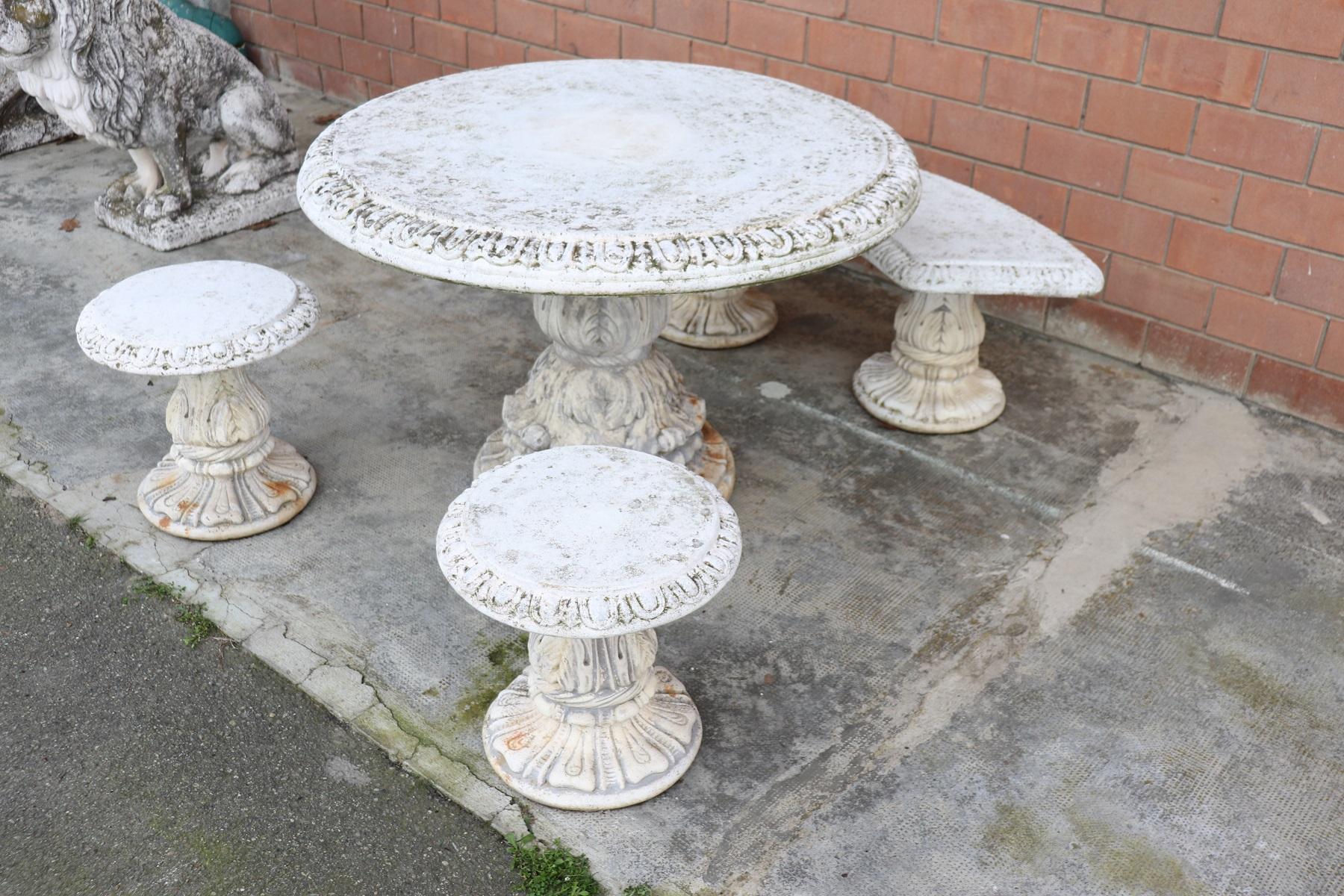 Early 20th Century Italian Neoclassical Garden Set Table Bench and Two Stools 3