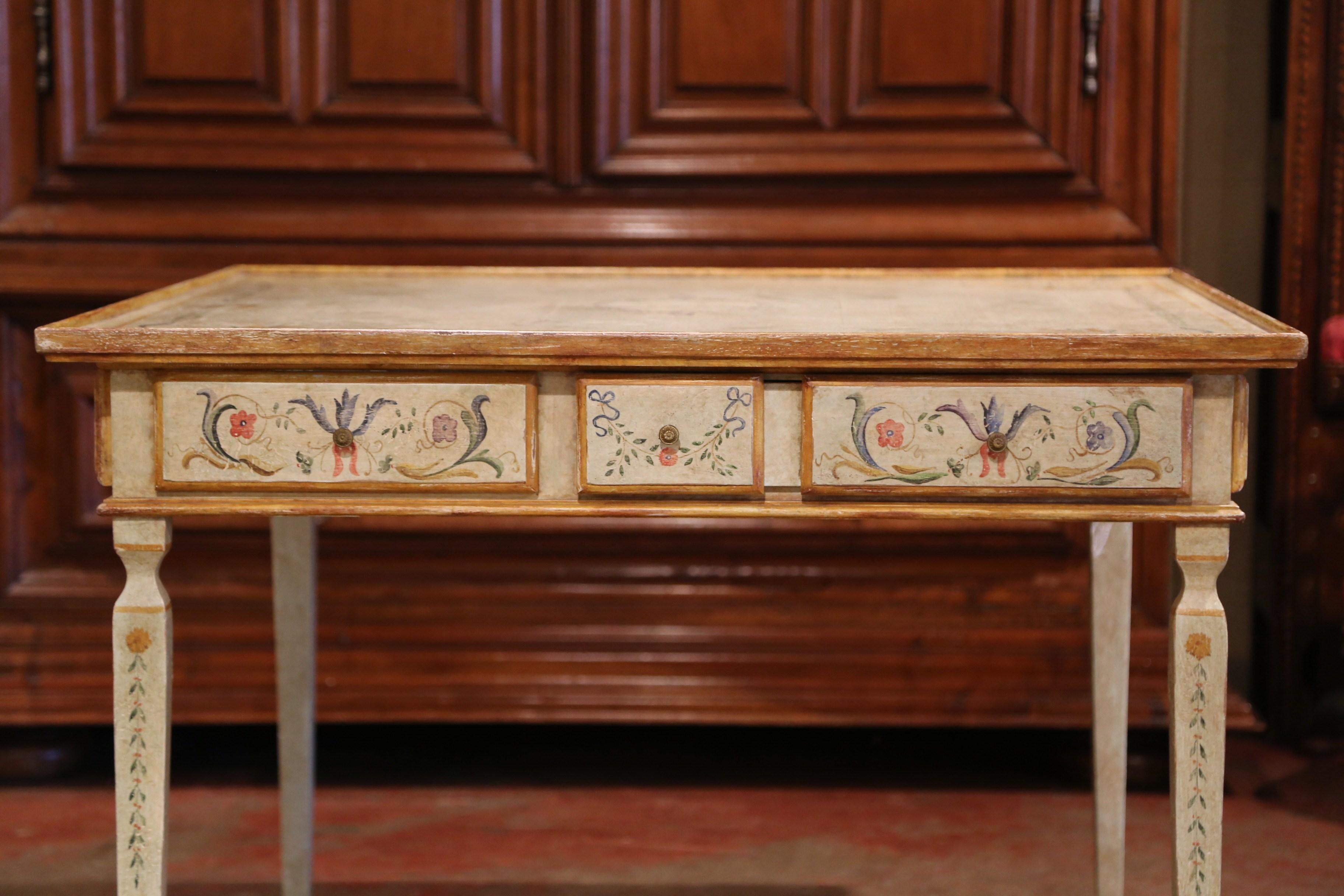 Early 20th Century Italian Neoclassical Painted Square Game Table with Drawers In Excellent Condition In Dallas, TX