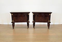 Early 20th Century Italian Neoclassical Pair of Bedside Tables in Mahogany