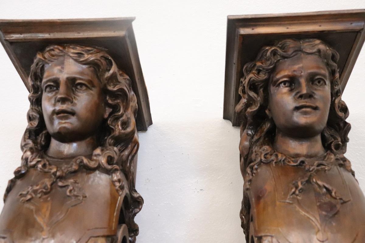 Early 20th Century Italian Pair of Caryatid Pilasters in Carved Walnut For Sale 1