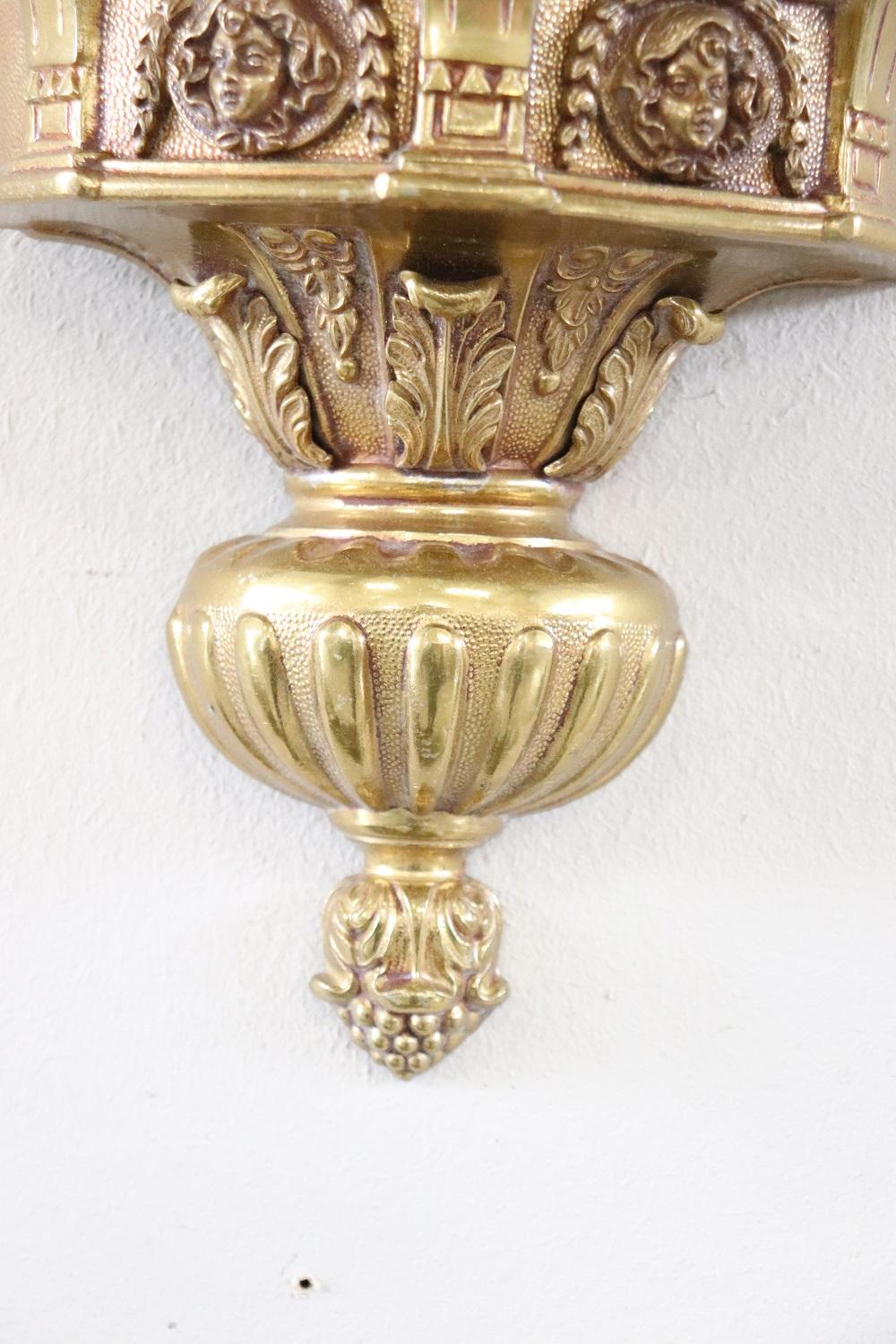 Early 20th Century Italian Pair of Wall Lights or Sconces in Gilded Bronze 1
