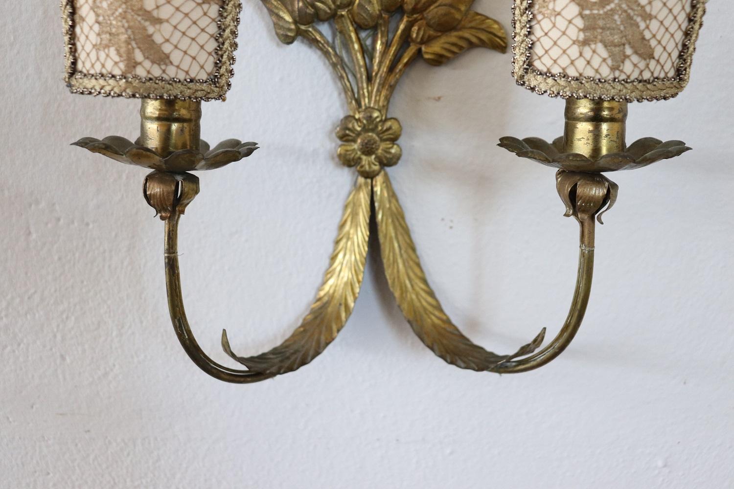 Early 20th Century Italian Pair of Wall Lights or Sconces in Gilded Metal 4