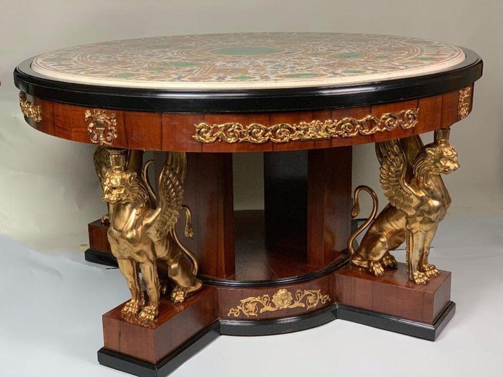 Table Empire en Pietra Dura italienne du début du 20e siècle Bon état - En vente à Los Angeles, CA