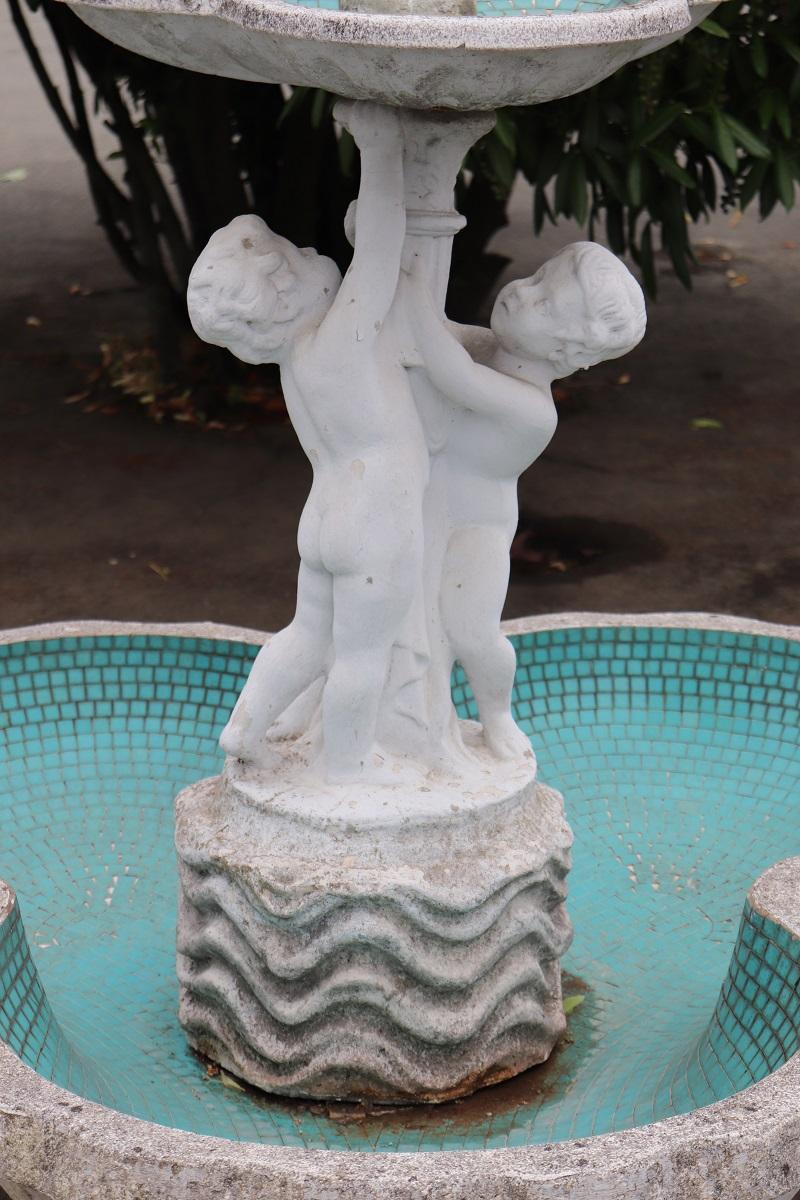 Seltener italienischer neoklassizistischer Gartenbrunnen des 20. Jahrhunderts mit Statue im Zustand „Gut“ im Angebot in Casale Monferrato, IT