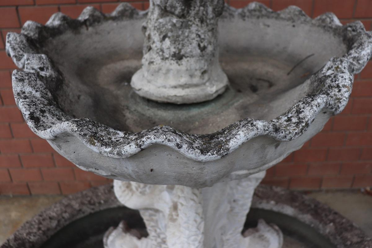 Early 20th Century Italian Rare Neoclassical Garden Large Fountains, Set of 2 For Sale 13