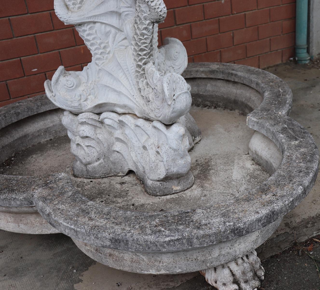 Stone Early 20th Century Italian Rare Neoclassical Garden Large Fountains, Set of 2 For Sale