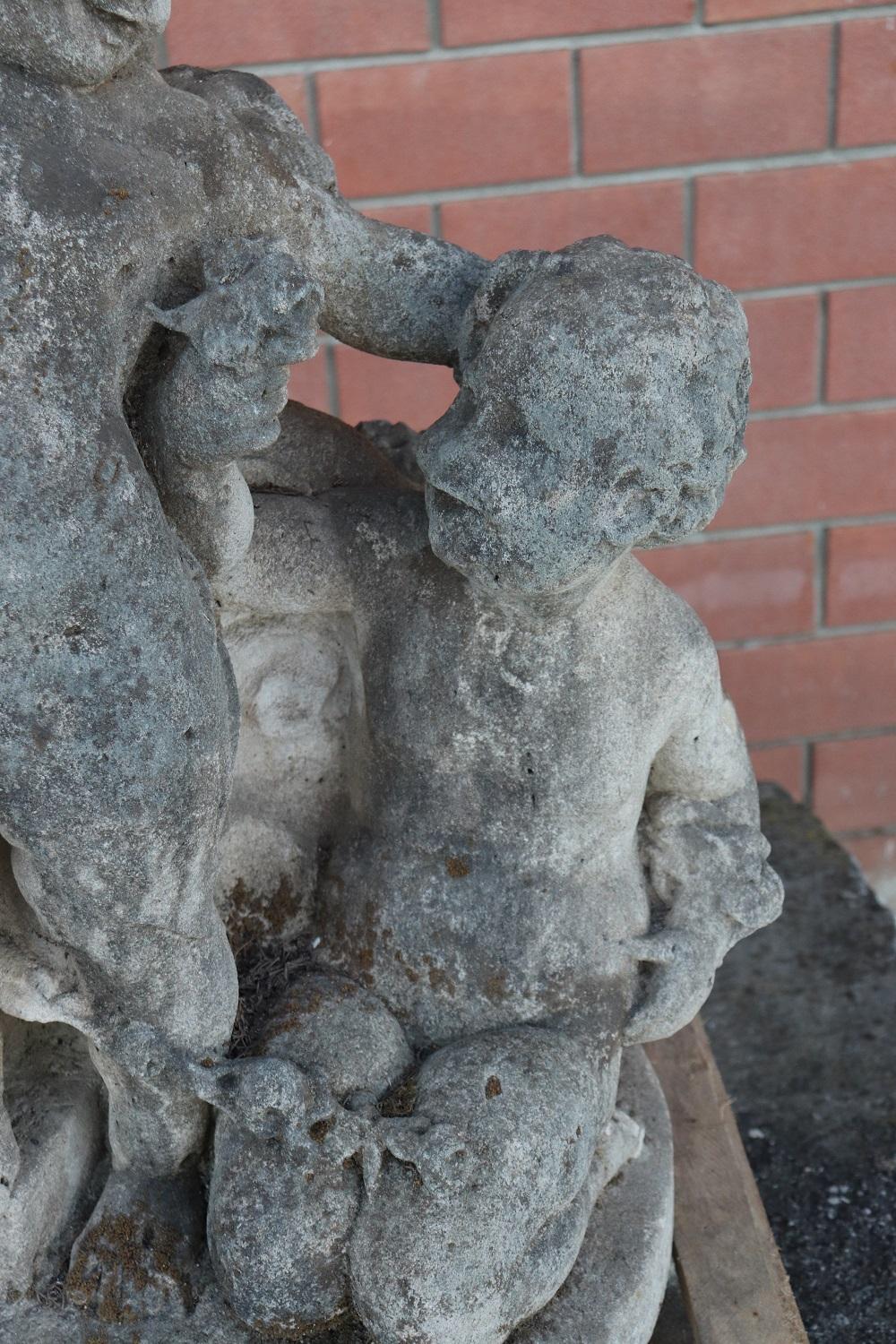 Statue de jardin italienne rare en pierre de Vicenza du début du XXe siècle en vente 3