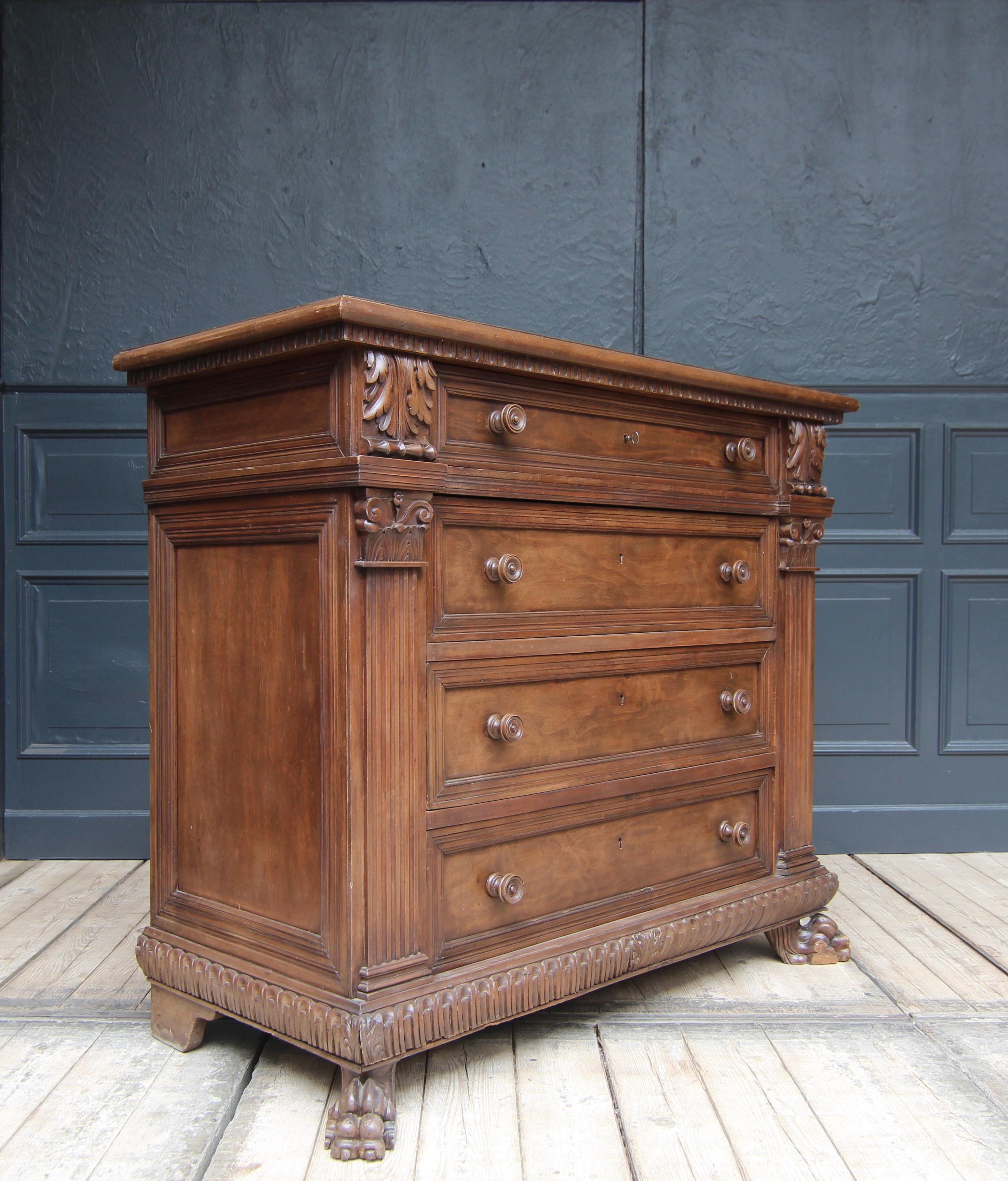 Early 20th Century Italian Renaissance Revival Chest of Drawers with Mirror Top For Sale 15