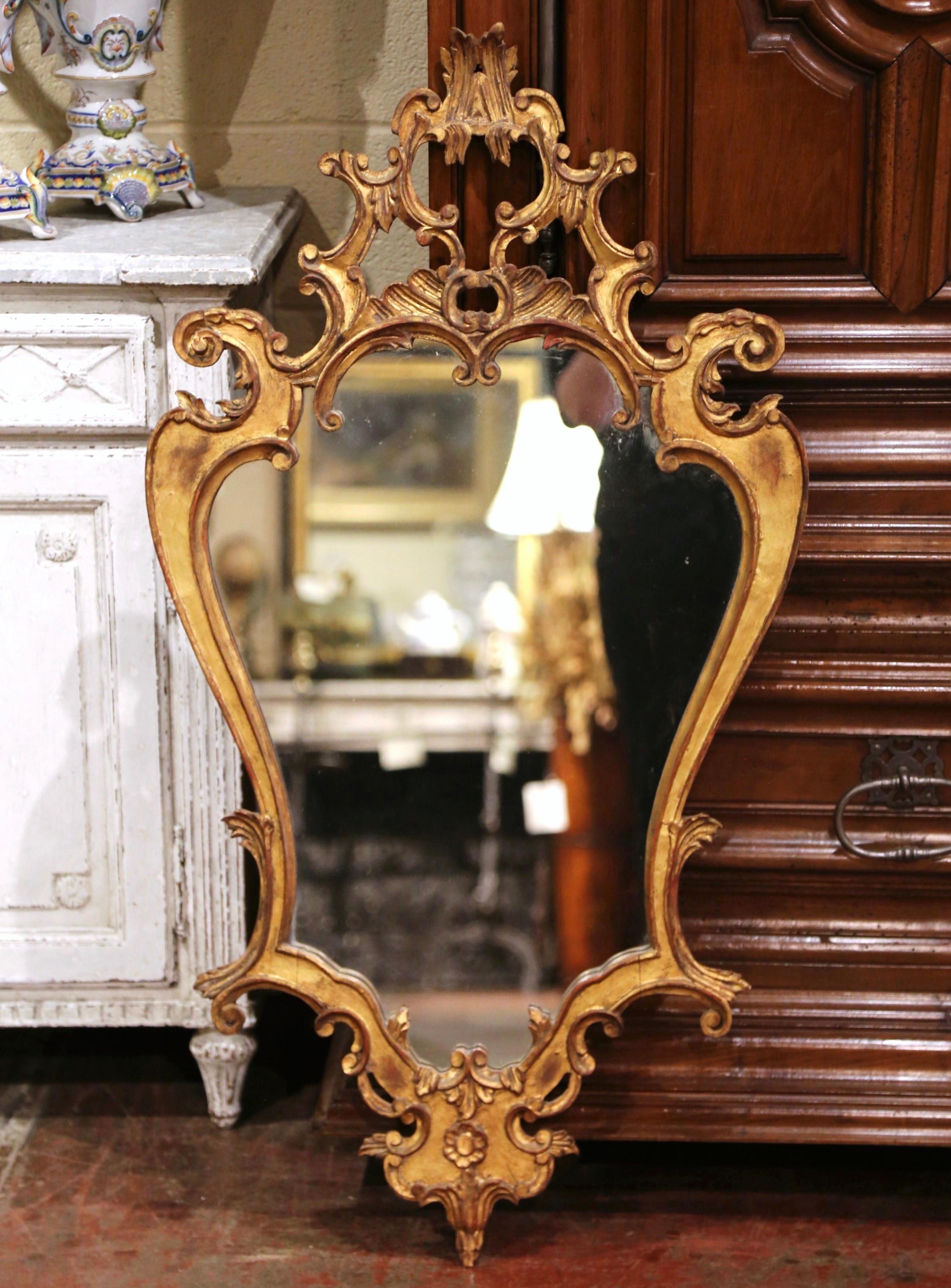 Louis XV Early 20th Century Italian Rococo Carved Giltwood Wall Mirror