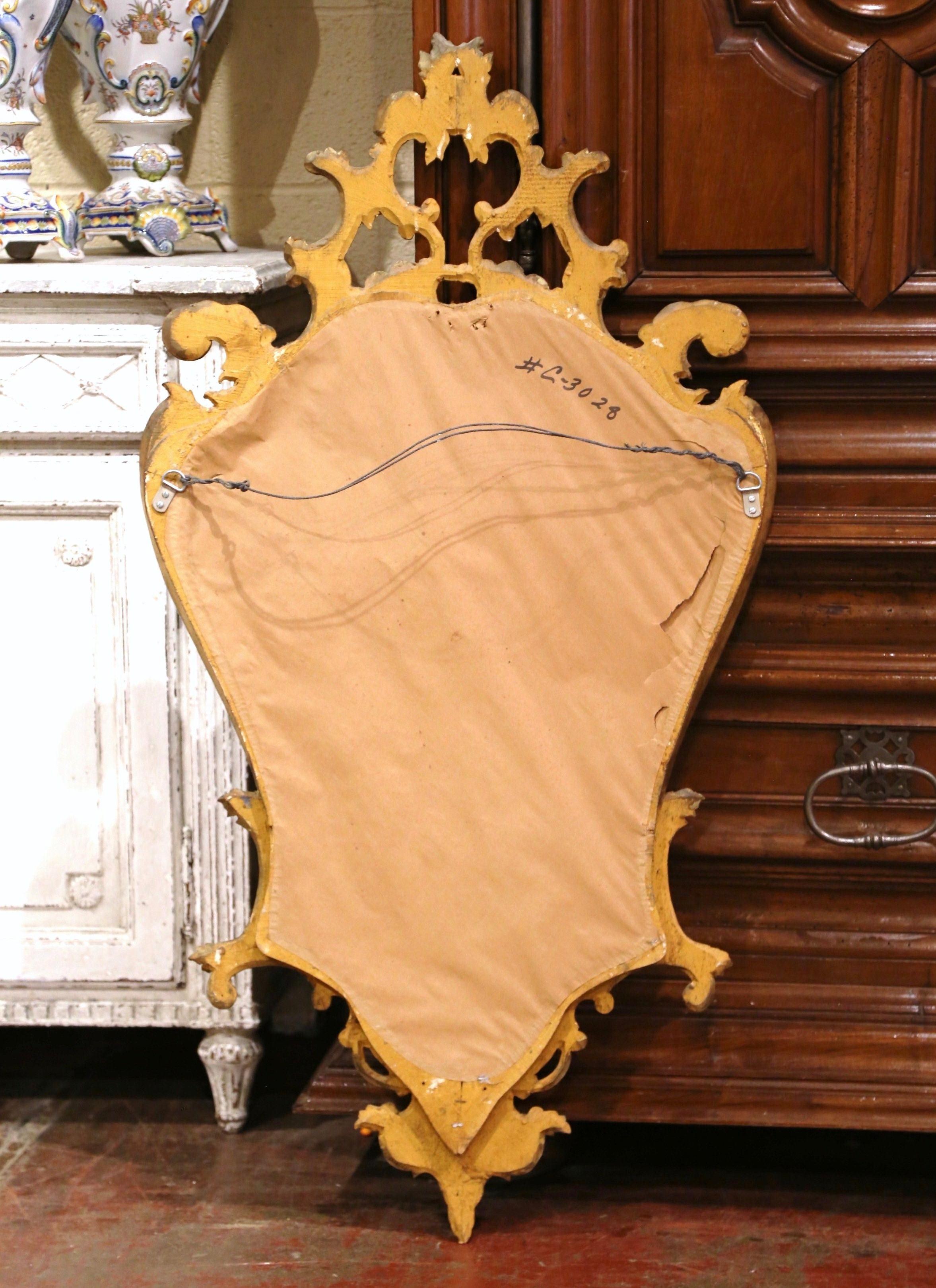 Early 20th Century Italian Rococo Carved Giltwood Wall Mirror 2