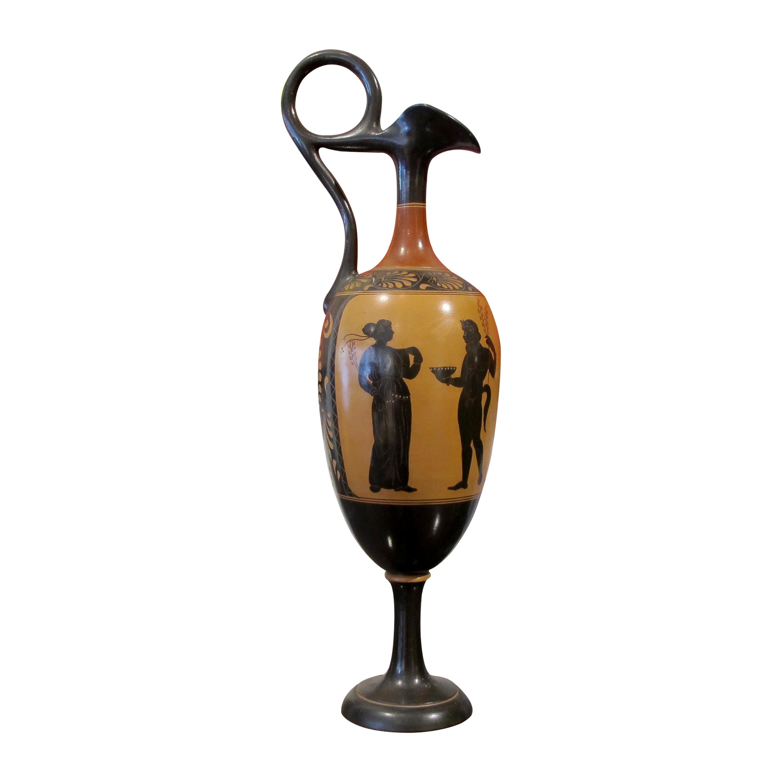 Ensemble italien du début du 20e siècle de cinq vases décoratifs Lekythos de style étrusque en vente 3