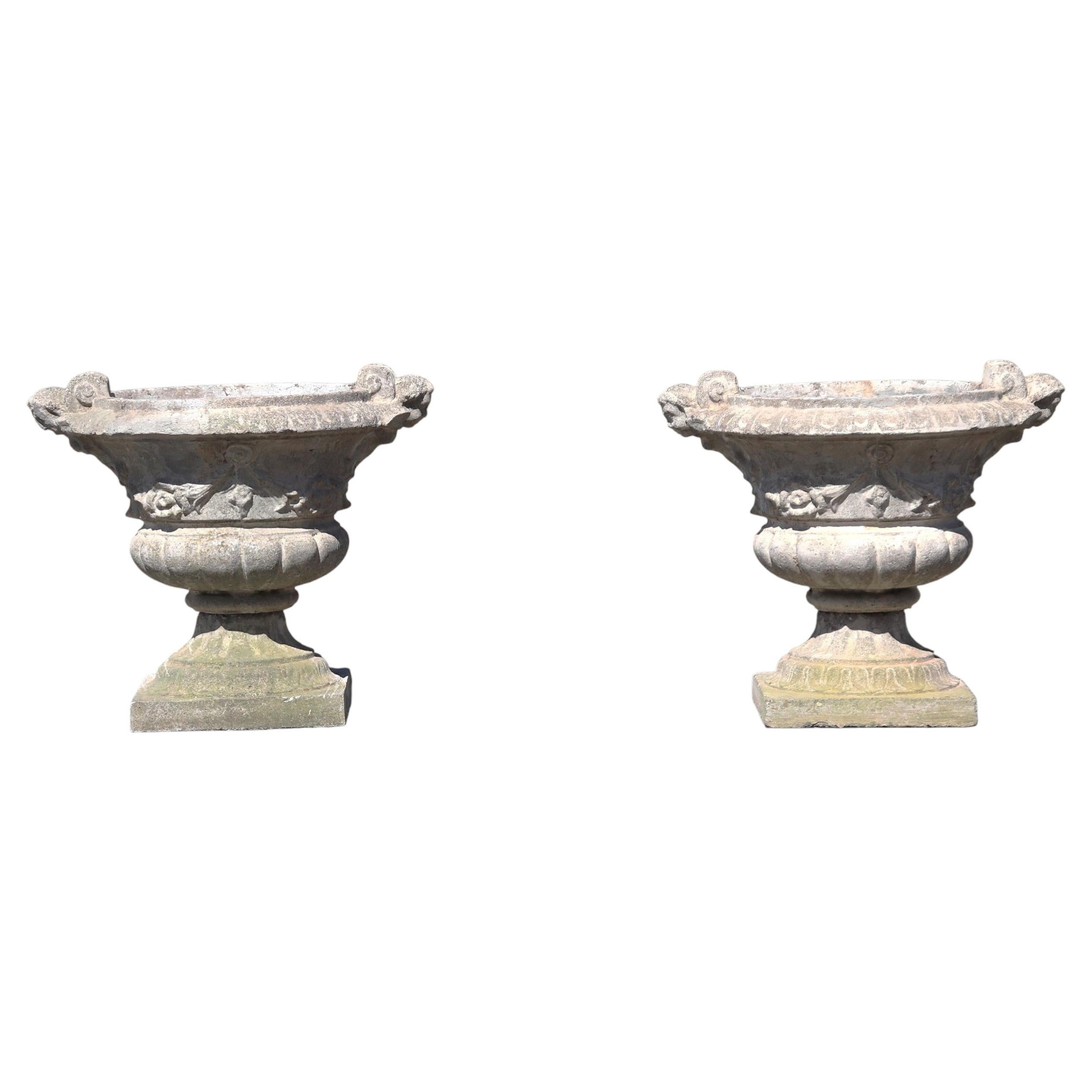 Early 20th Century Italian Set of Two Garden Planters For Sale