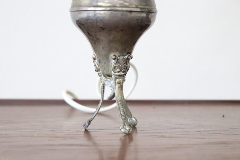 Early 20th Century Italian Silvered Metal Pair of Table Lamp For Sale 3