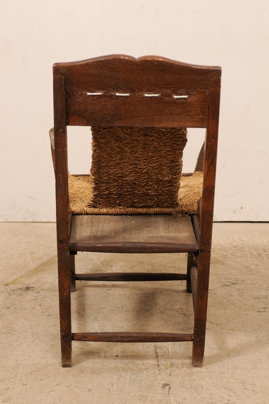 Italian Sling Lounge Chair w/ Rush Seating & Extendable Foot-Rest, Early 20th C. For Sale 4