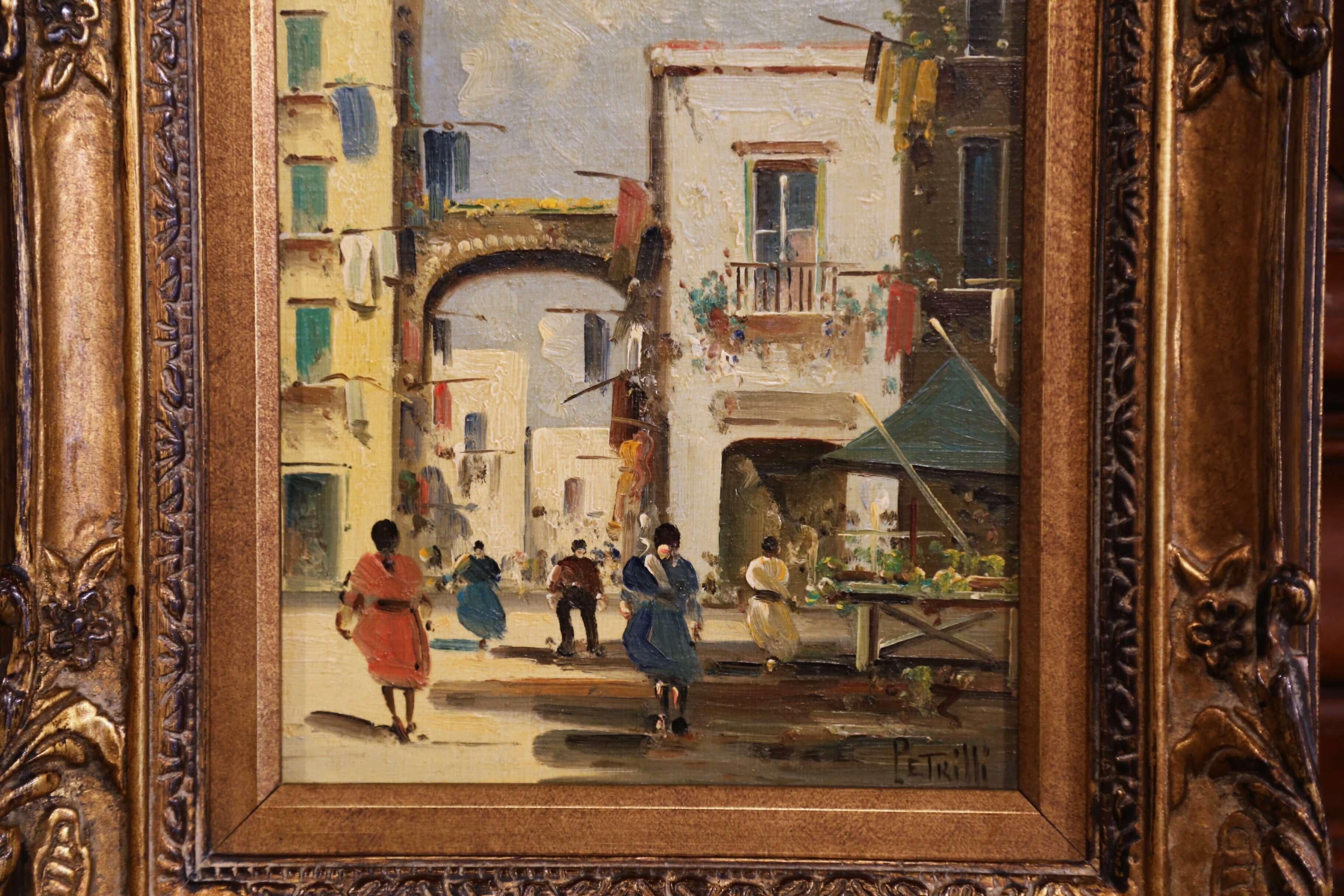 Peinture italienne du début du XXe siècle représentant une scène de rue dans un cadre doré signé Petrilli Excellent état - En vente à Dallas, TX