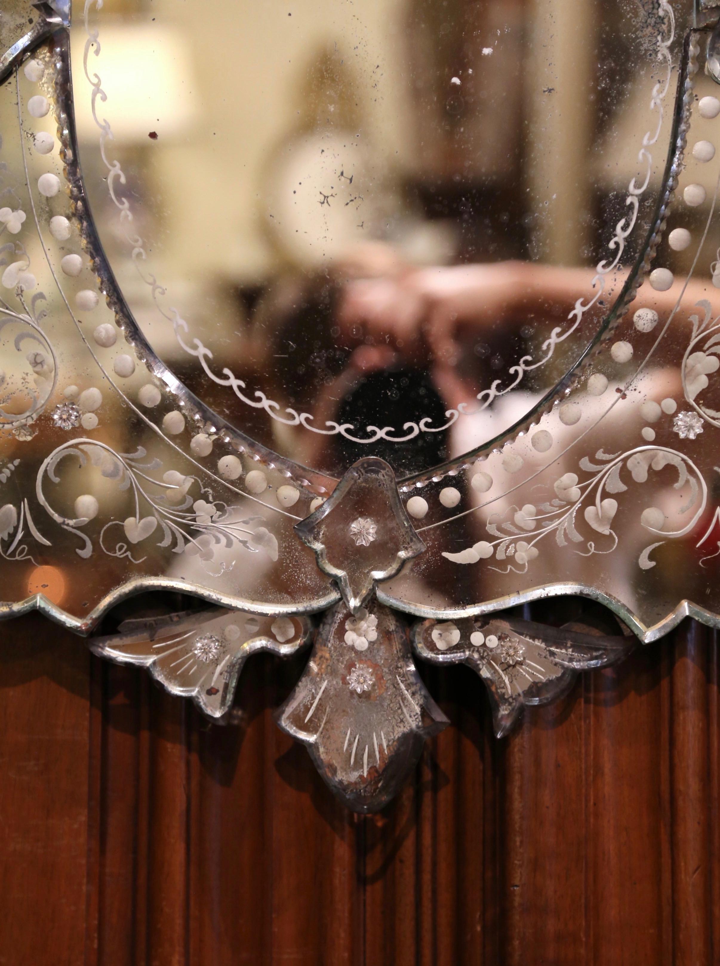 Early 20th Century Italian Venetian Mirror with Painted Floral Etching In Excellent Condition For Sale In Dallas, TX