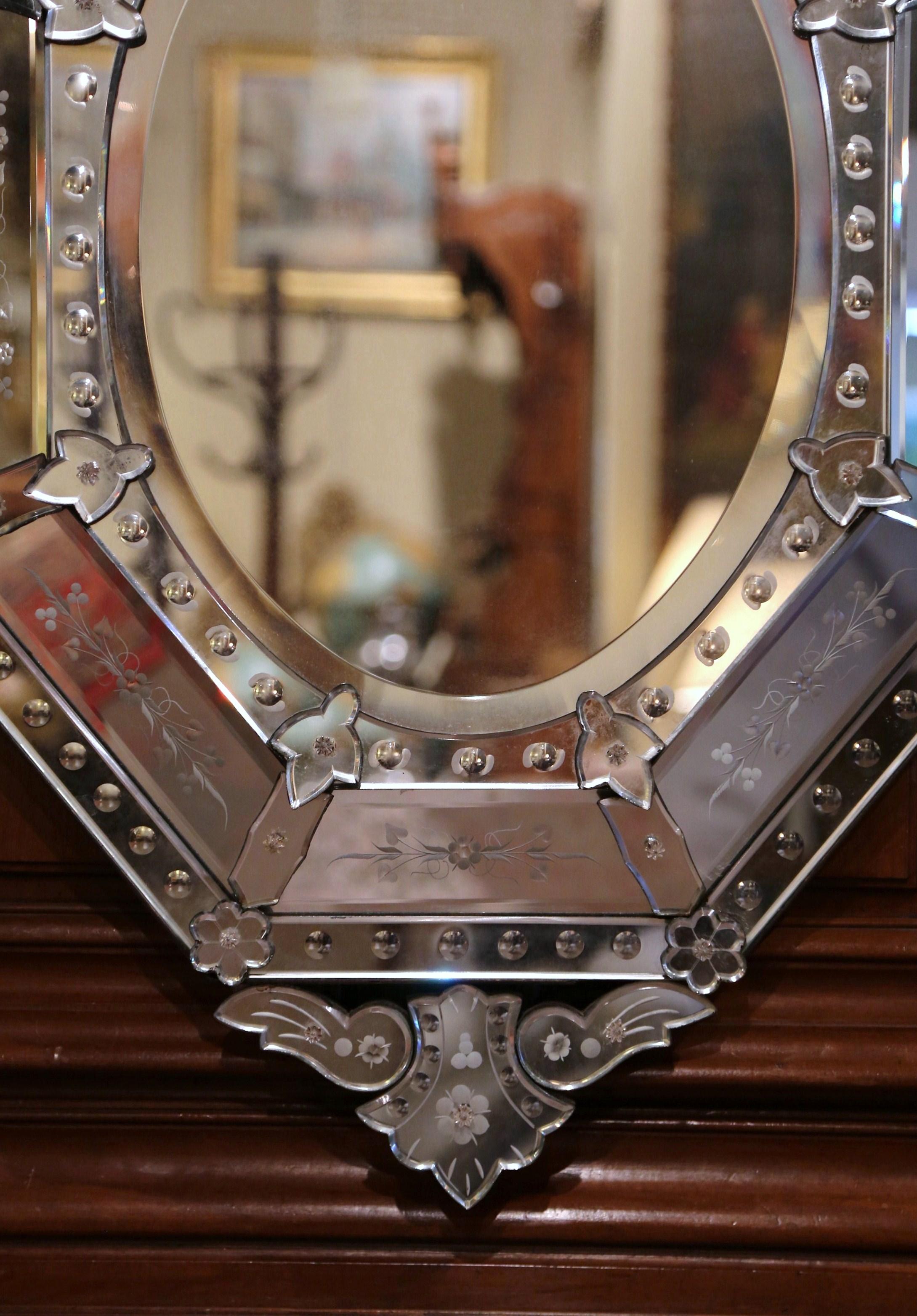 Early 20th Century Italian Venetian Octagonal Mirror with Painted Floral Etching 2
