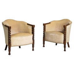 Early 20th Century Jacobean Brown Wood Pair of Armchairs
