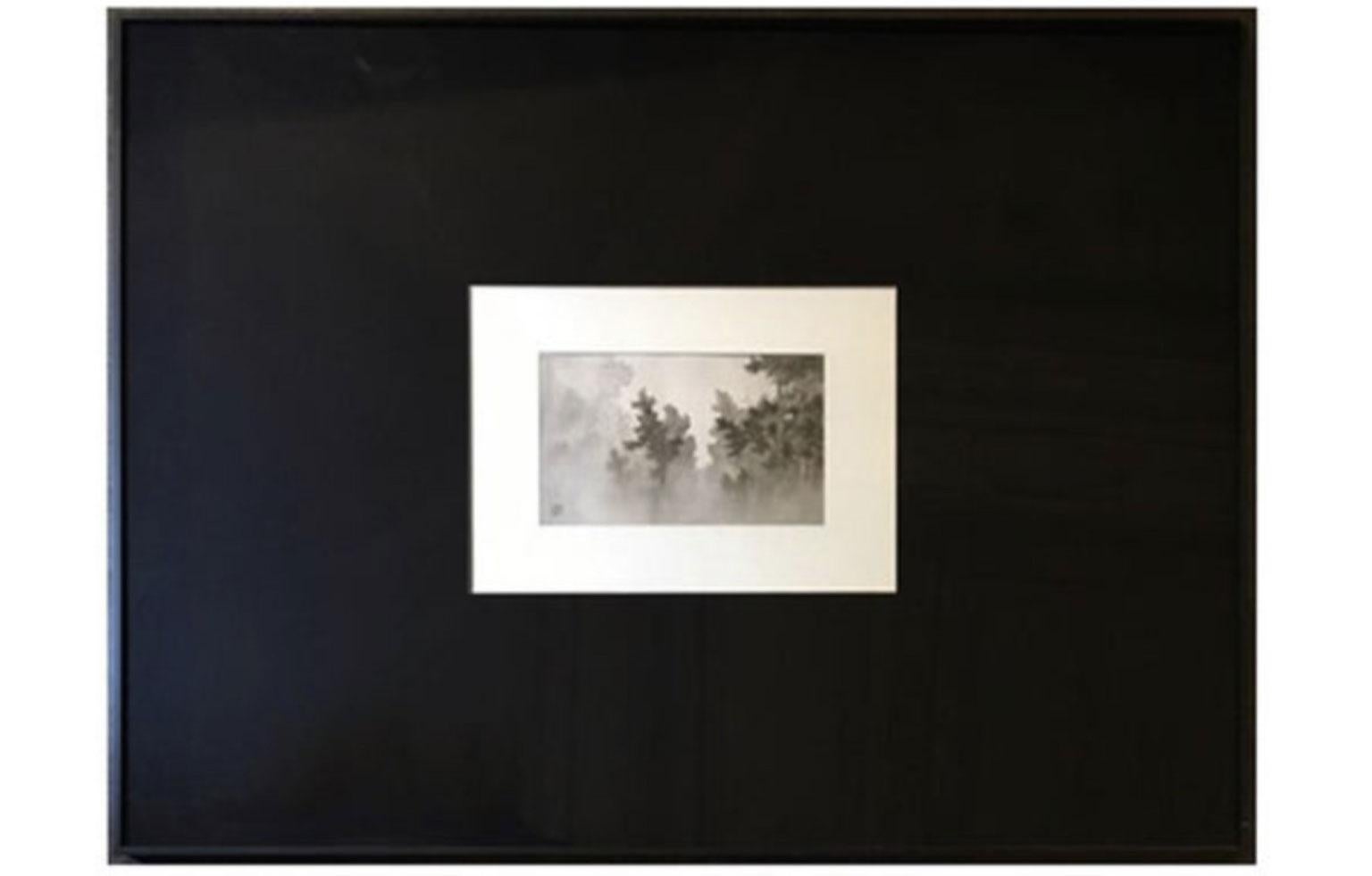 Japanischer Schwarz-Weiß-Papierdruck aus dem frühen 20. Jahrhundert mit Zeichnungen eines japanischen Paravents aus dem 18.

Dieser schwarz-weiße Papierdruck ist sehr charmant; er reproduziert in kleinem Maßstab eine antike japanische Mappe aus