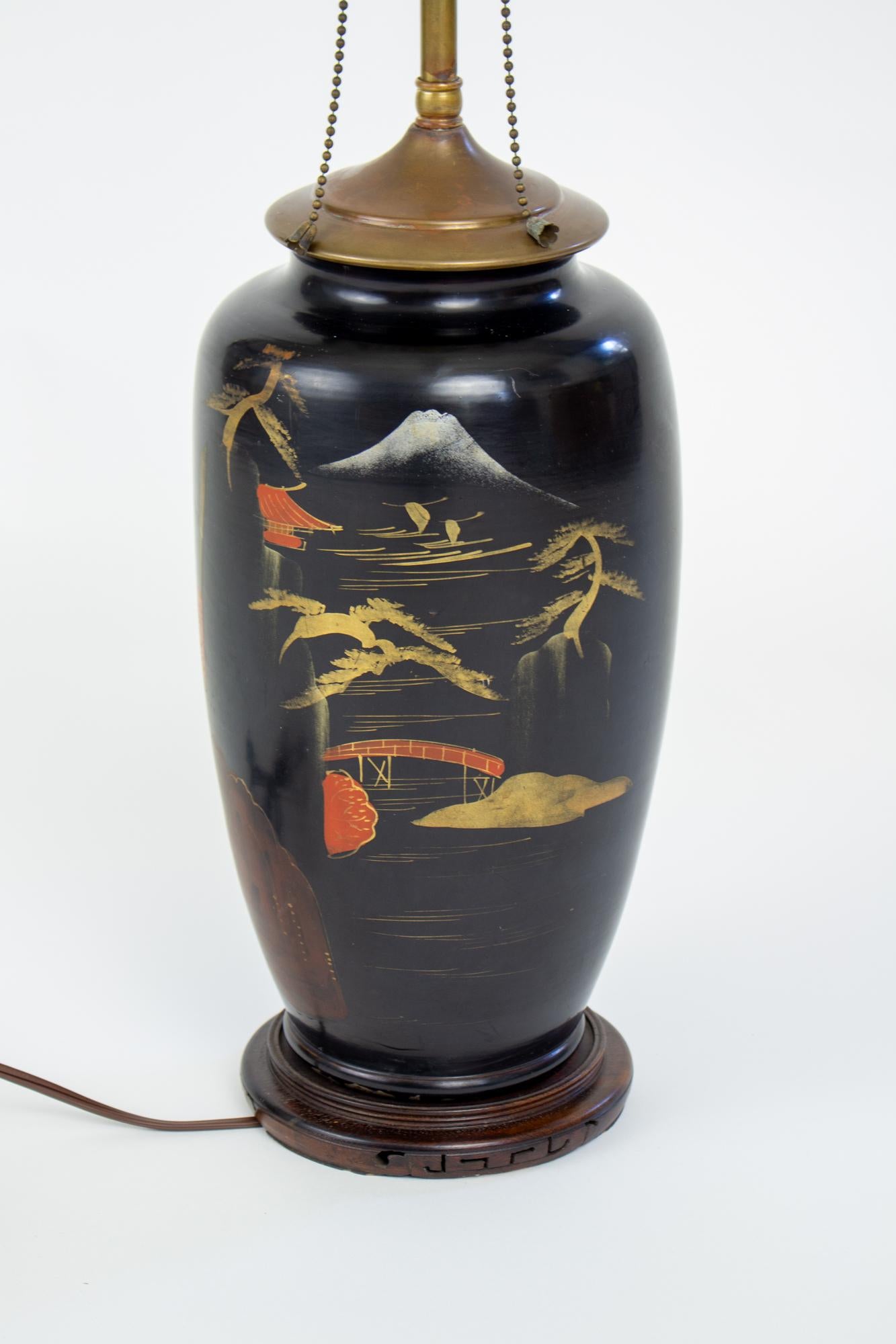 Porcelain Early 20th Century Japanese Black Lacquer Table Lamp For Sale