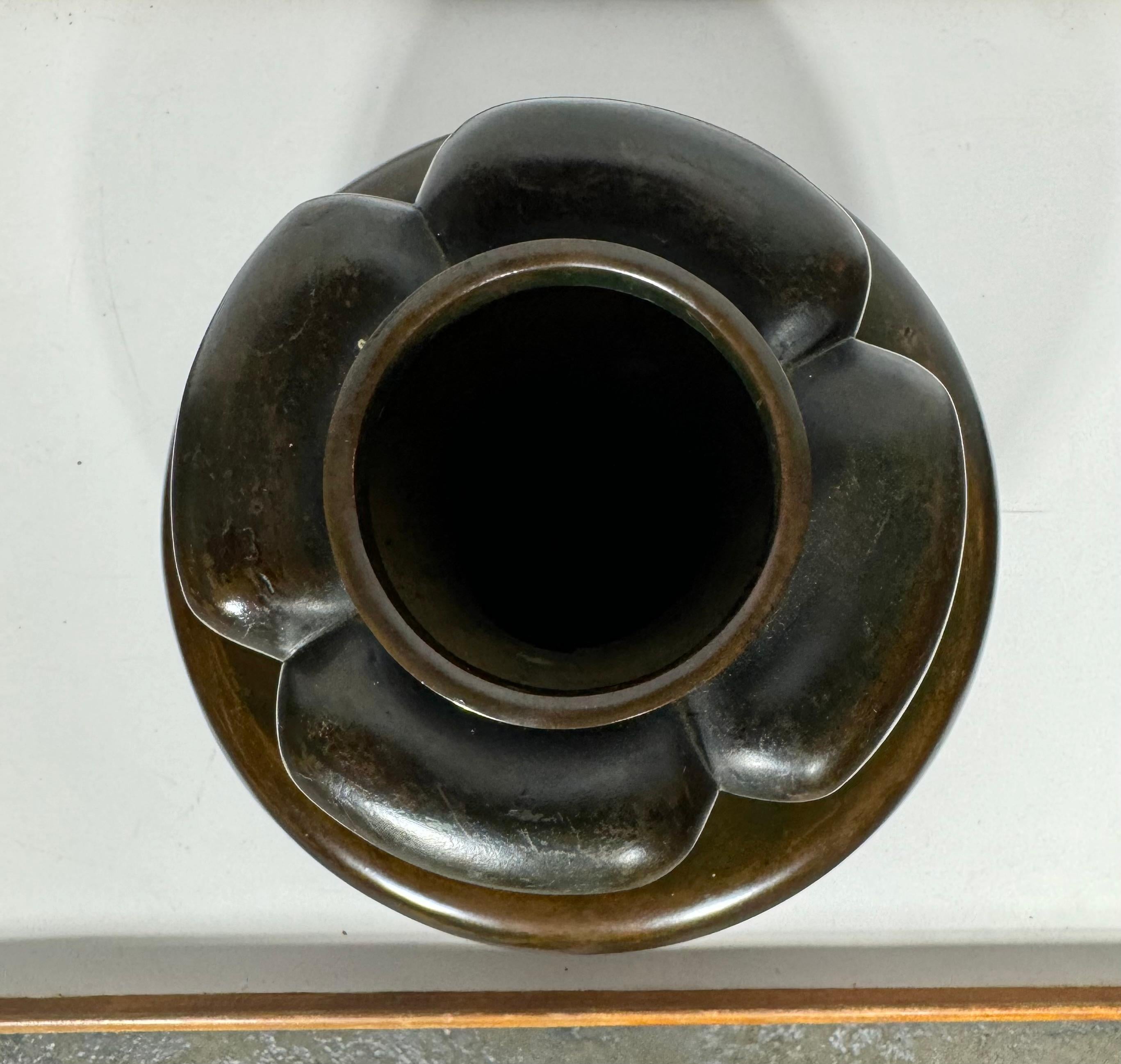 Early 20th Century Japanese Bronze Vase/ Vessel, Tiffany style form and patina In Good Condition In Buffalo, NY