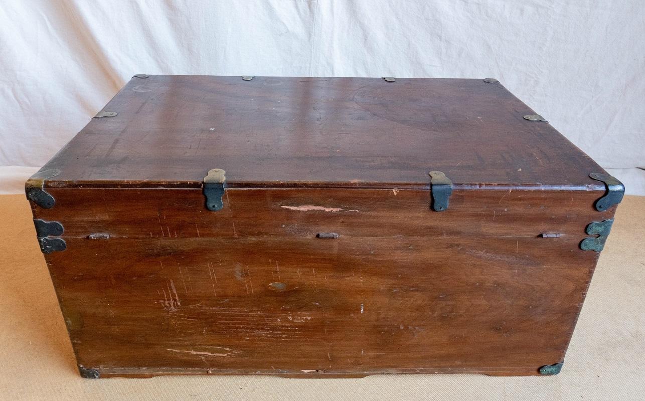 Hand-Crafted Early 20th Century Japanese Camphor Wood Campaign Chest For Sale