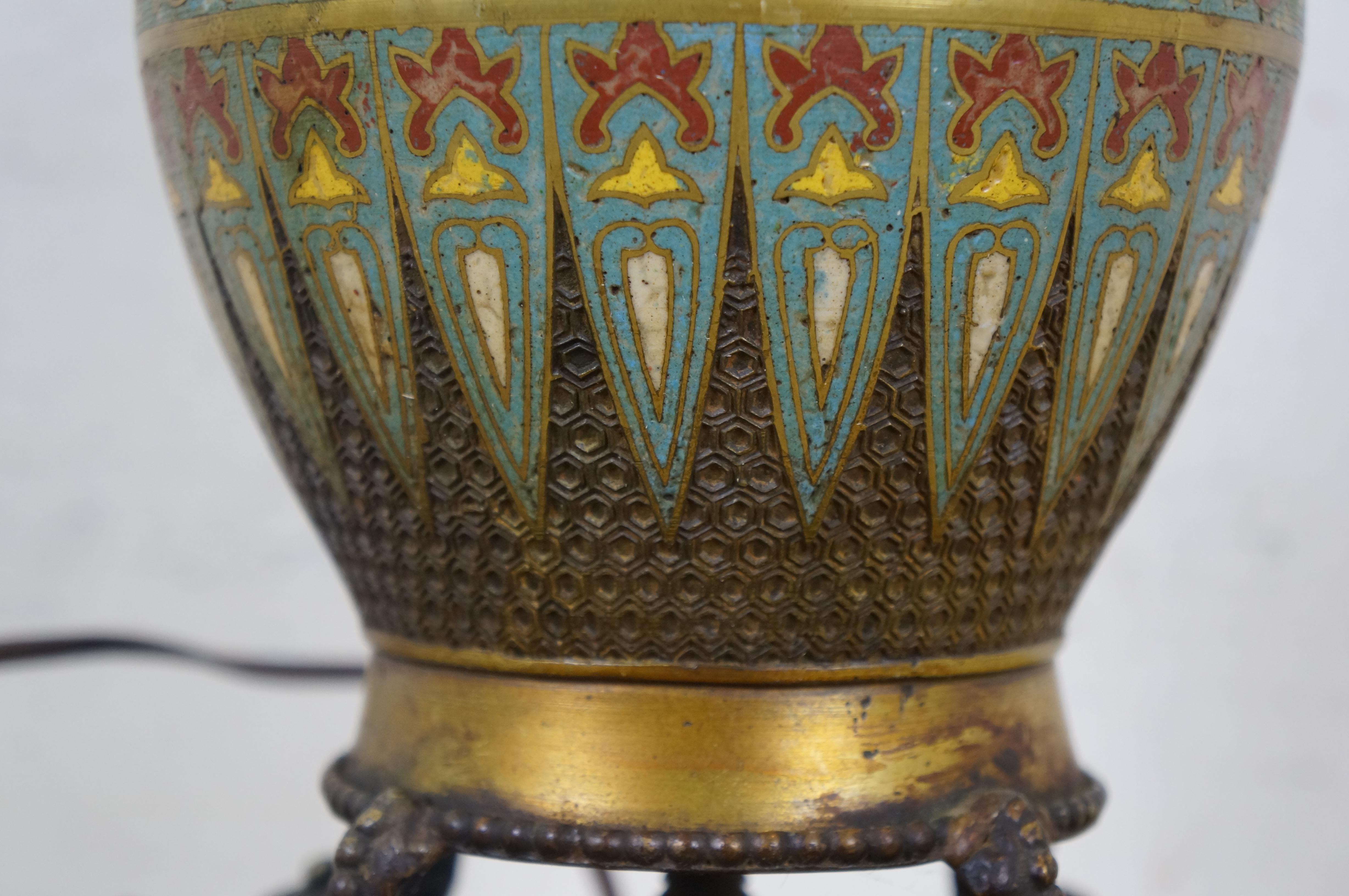 Lámpara Jarrón Urna Champleve Japonesa de Esmalte Cloisonné de principios del Siglo XX 30 en venta 4