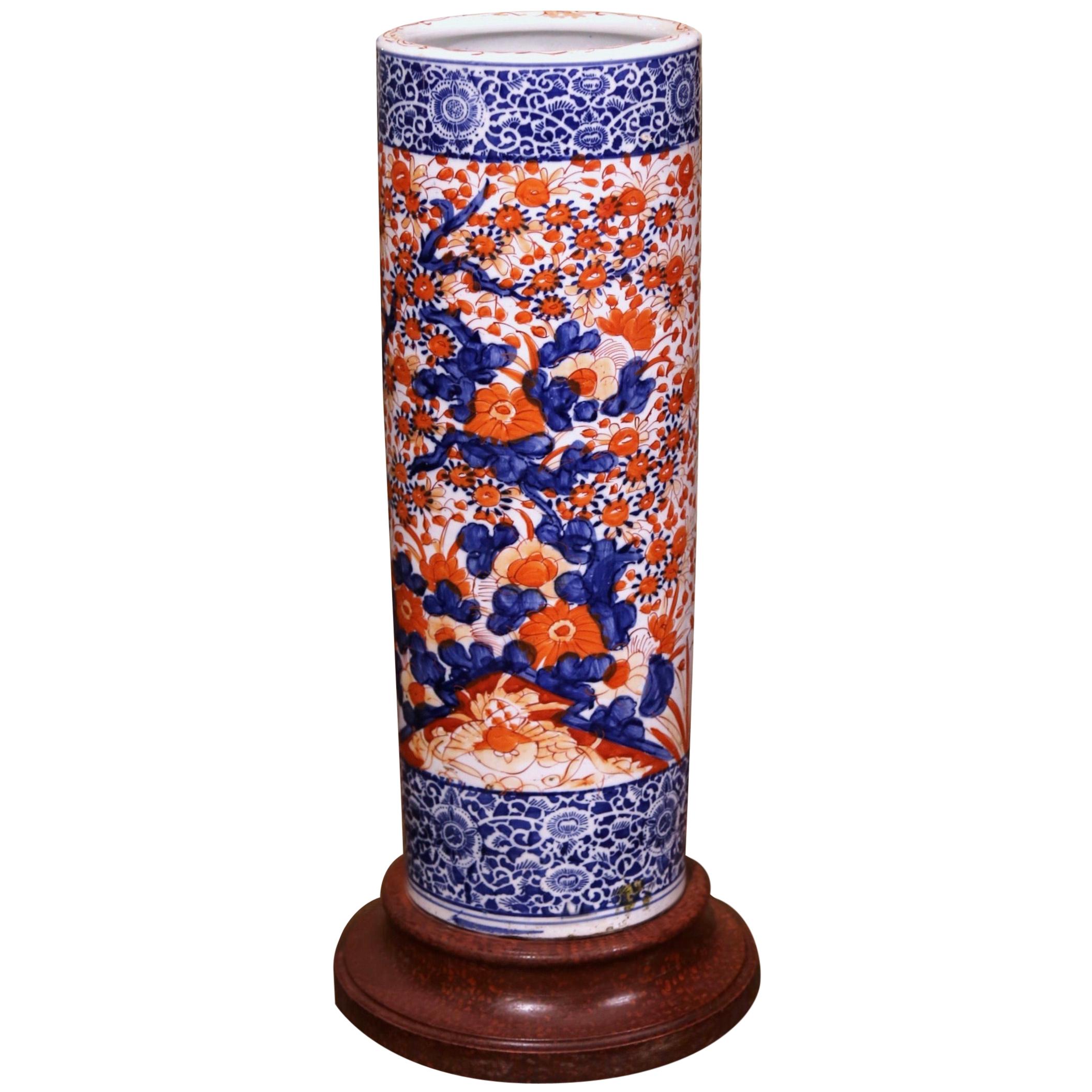 Early 20th Century Japanese Hand Painted Imari Porcelain Umbrella Stand