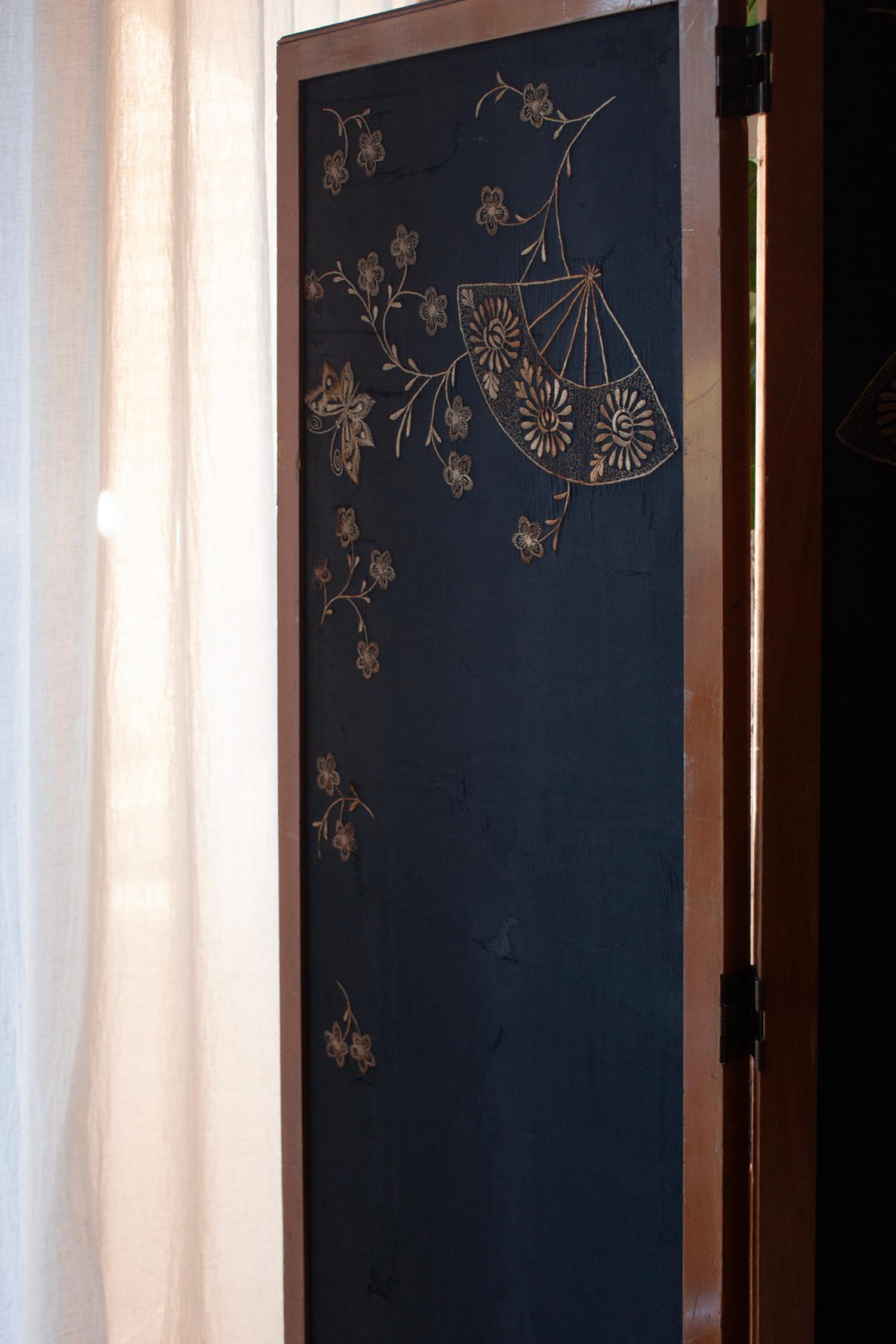Brass Early 20th Century Japanese Inspired Screen Black Silk With Gold Embroidery For Sale