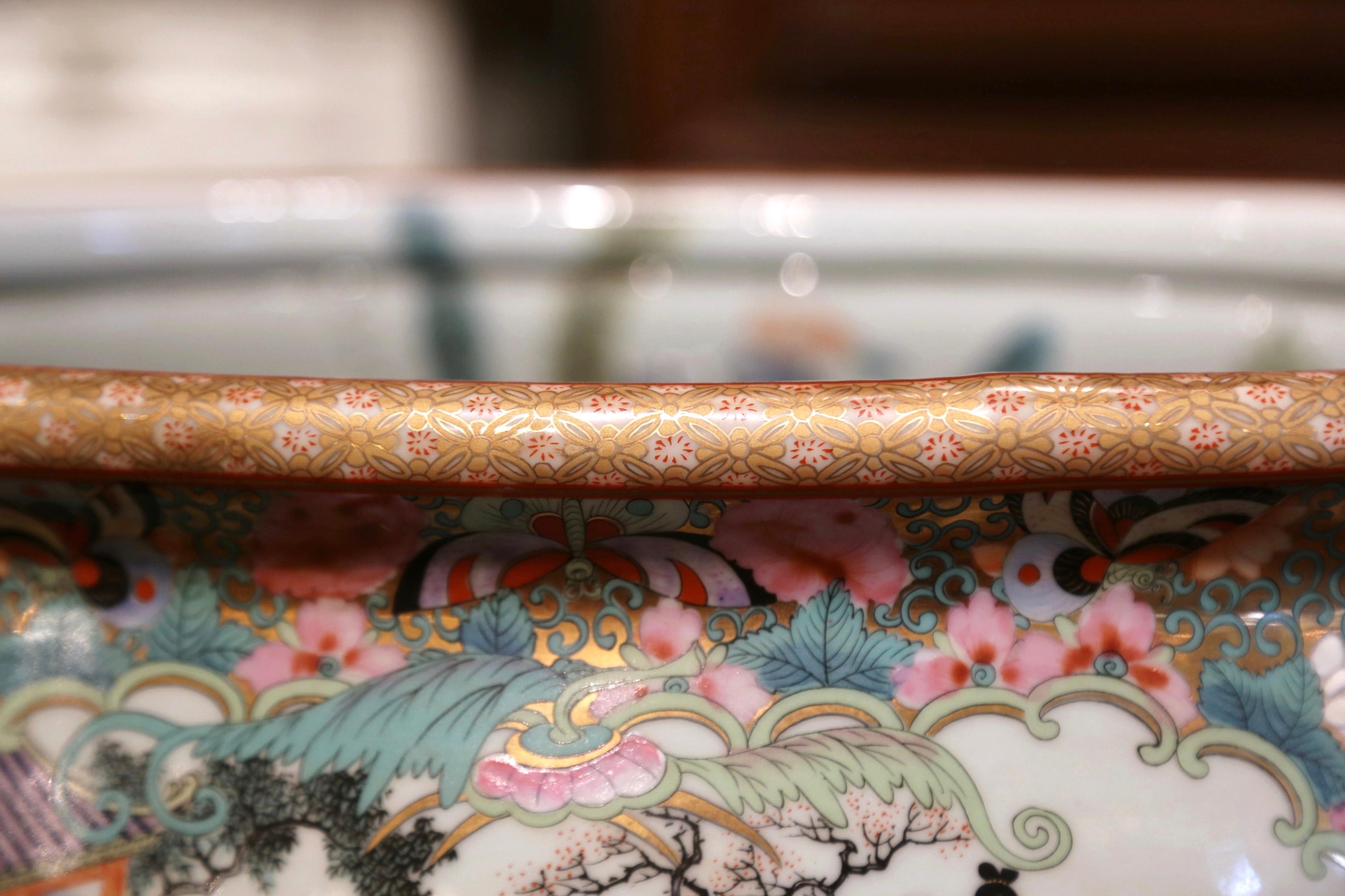 Early 20th Century Japanese Painted and Gilt Porcelain Foot Bath Bowl 3