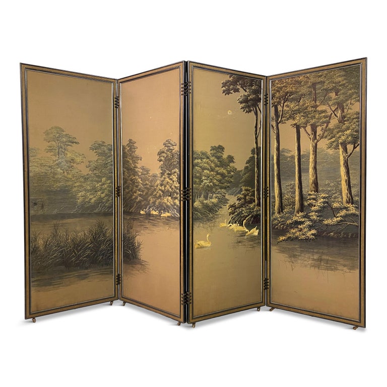 Early 20th Century Japanese Silk Screen For Sale at 1stDibs
