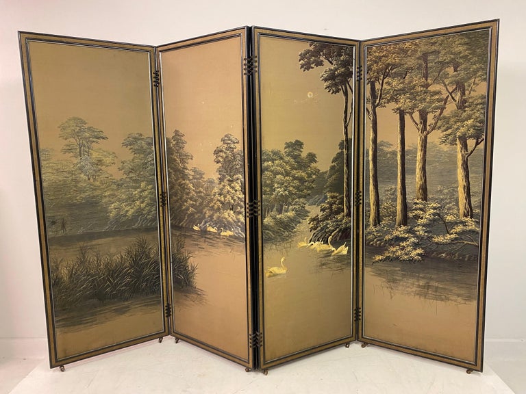 Early 20th Century Japanese Silk Screen For Sale at 1stDibs
