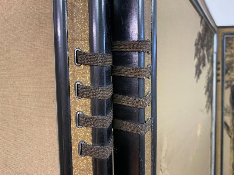 Early 20th Century Japanese Silk Screen For Sale at 1stDibs