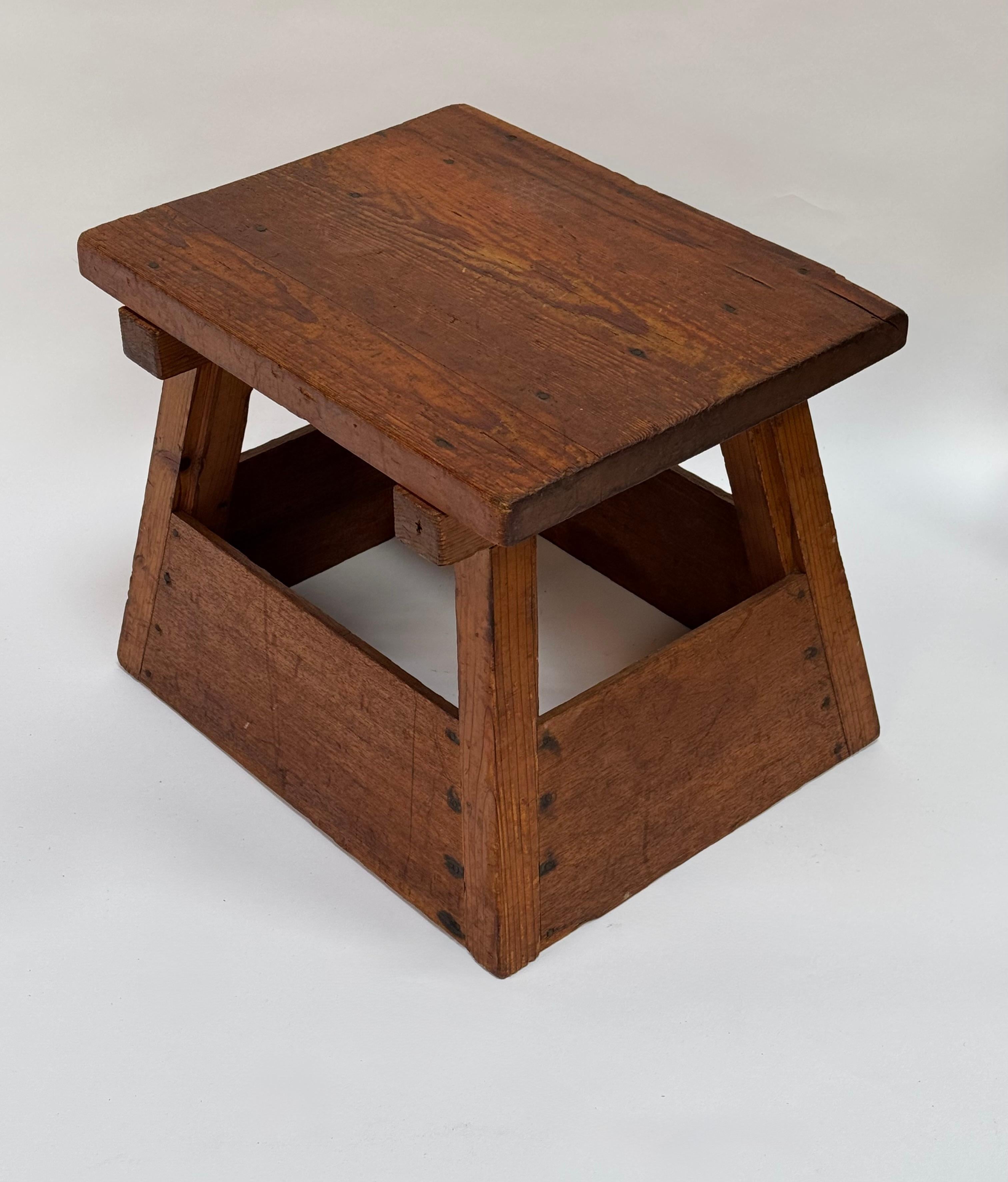 Meiji Sgabello / Tavolino giapponese dei primi del Novecento in vendita