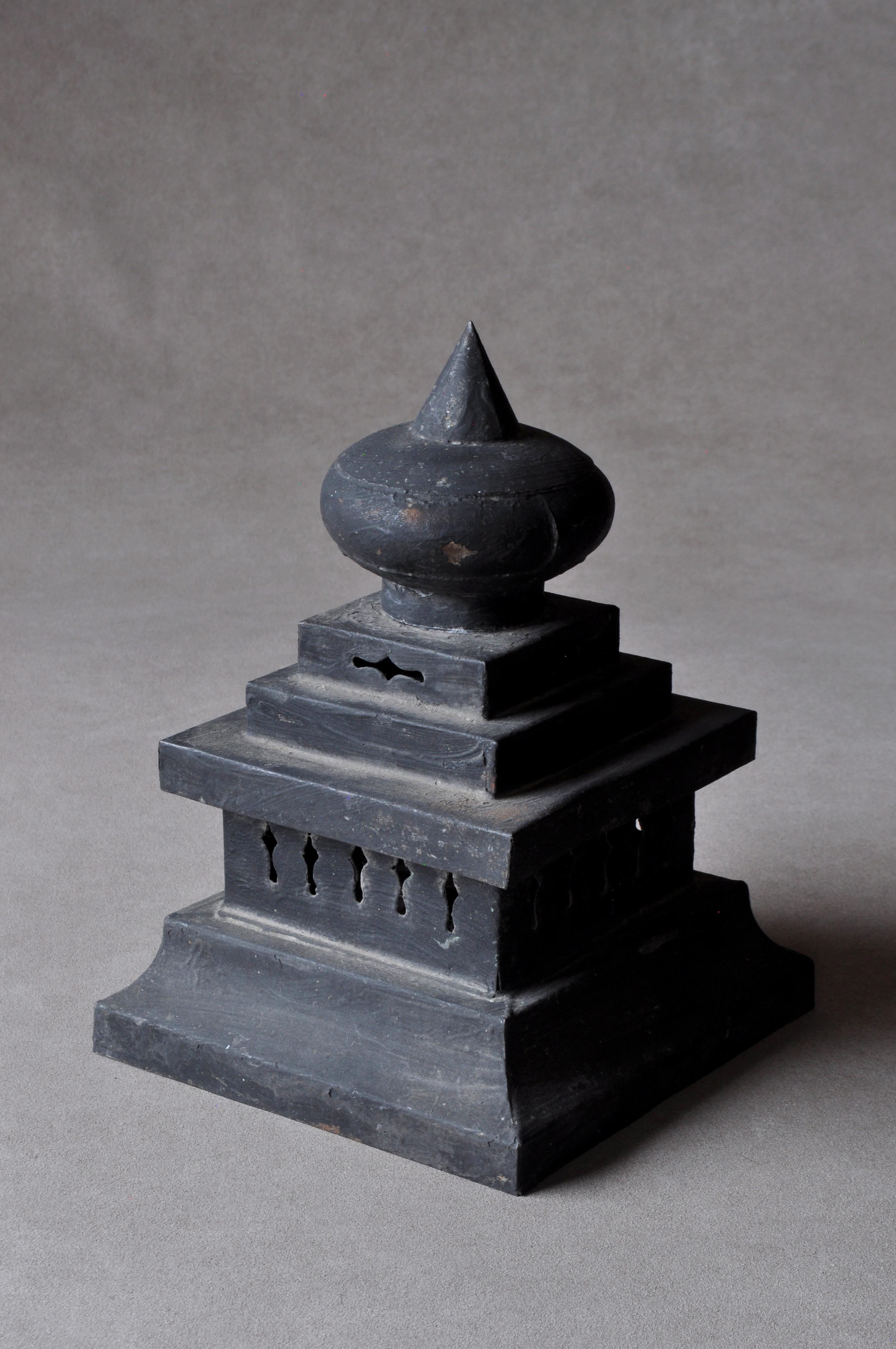 Japanese tin-made Buddhist pagoda with hoju (precious orb) standing for the universe (everything). Early 20th century. approx. H 21.5 x 15 x 15cm (8.46 x 5.90 x 5.90in). Some expected stains and damage due to aging as is as seen.