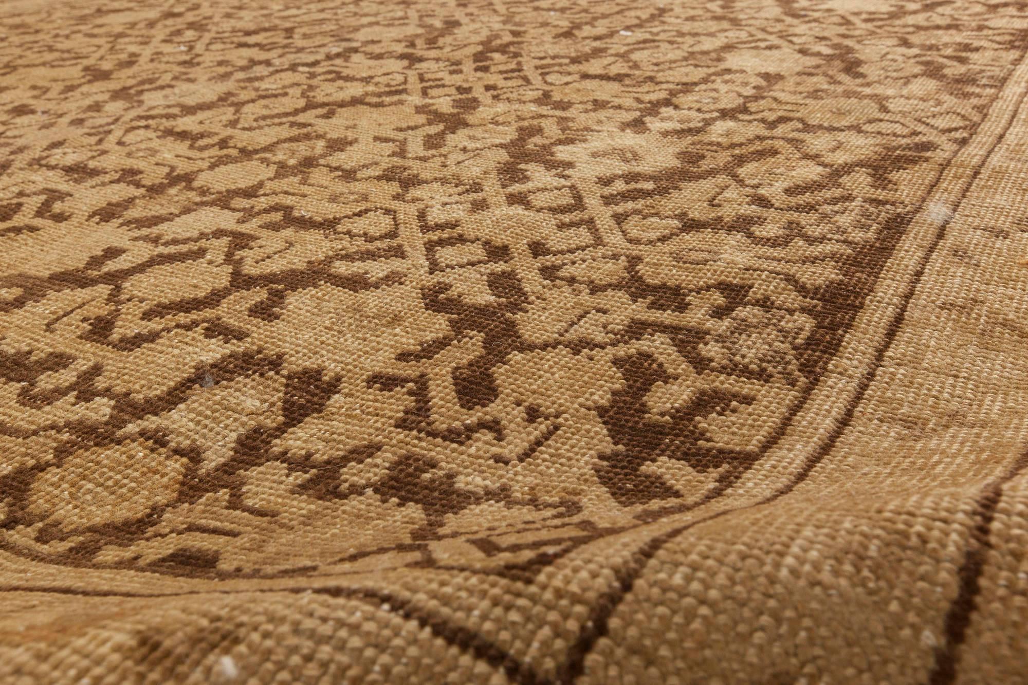 Brauner und beiger handgeknüpfter Wollteppich aus Karabagh aus dem frühen 20.
Größe: 6'6