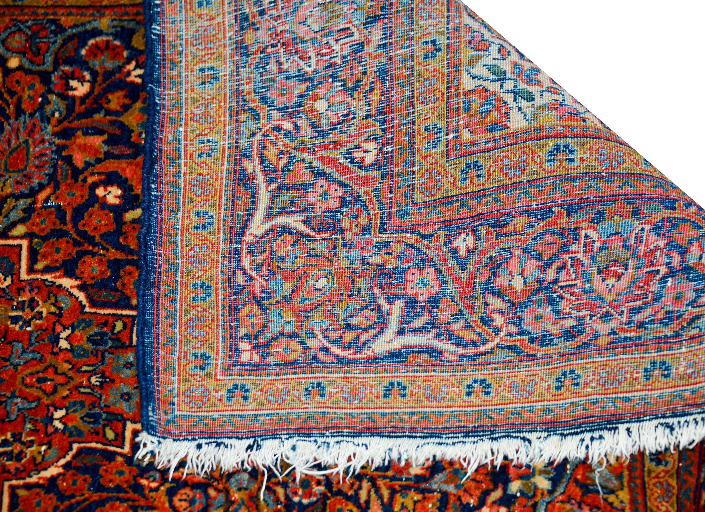Early 20th Century Kashan Rug For Sale 5