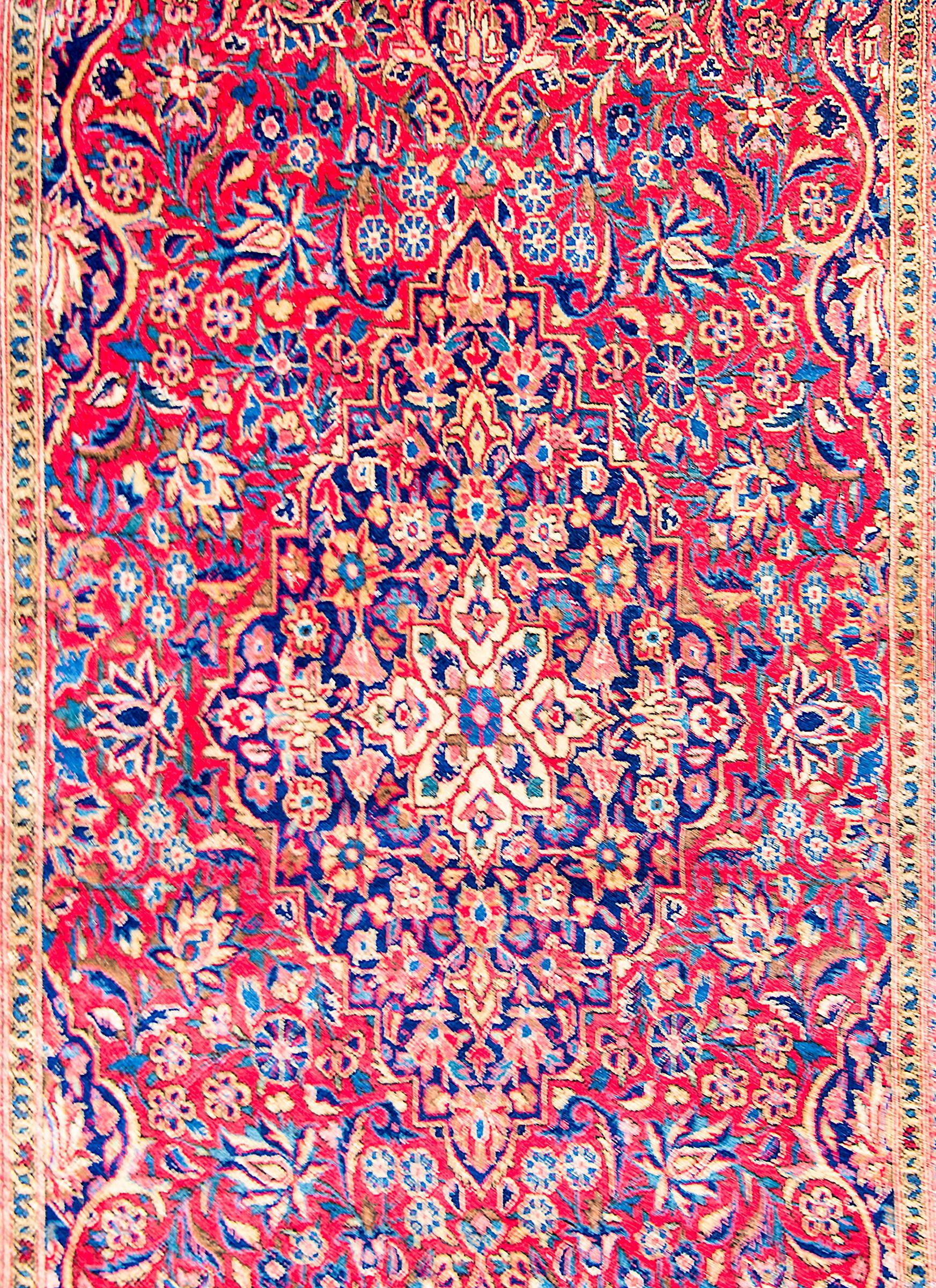 Vegetable Dyed Early 20th Century Kashan Rug For Sale