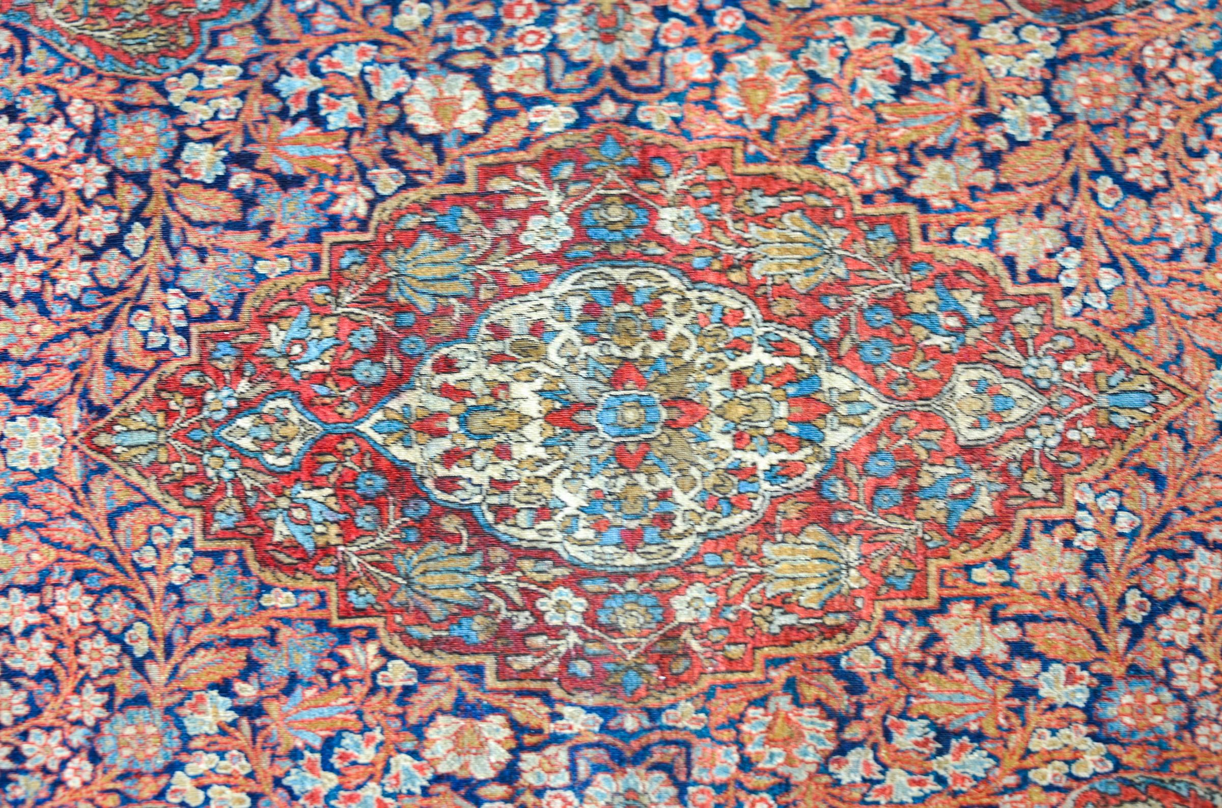 Hand-Woven Early 20th Century Kashan Rug For Sale