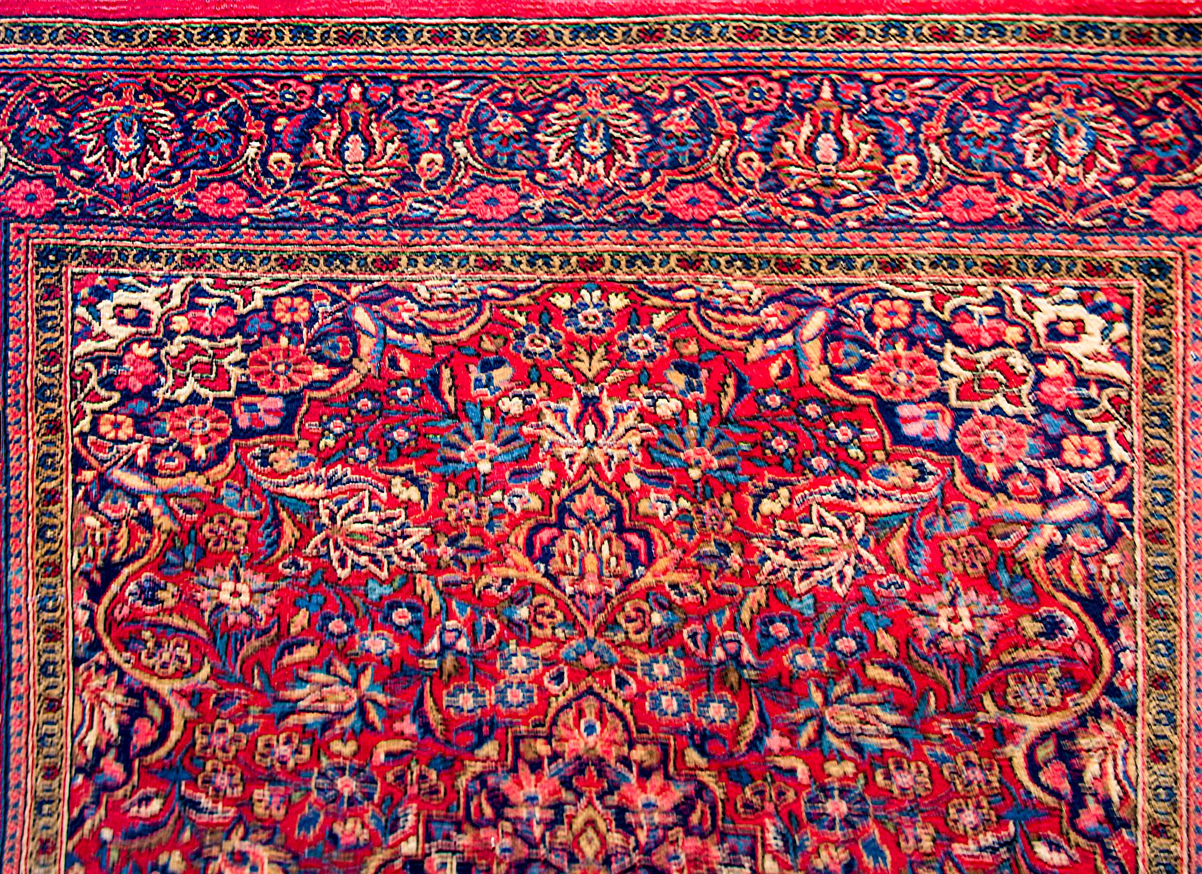 Early 20th Century Kashan Rug In Good Condition For Sale In Chicago, IL