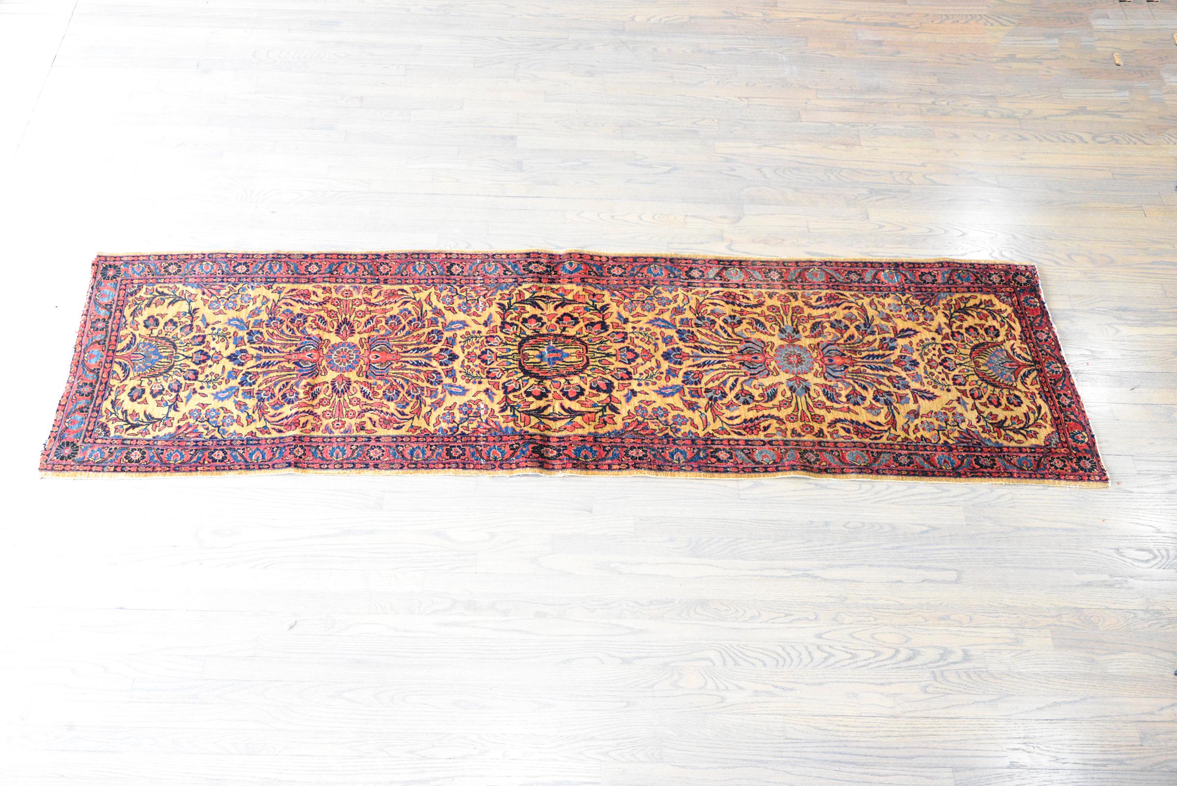 Early 20th Century Kashan Runner For Sale 6