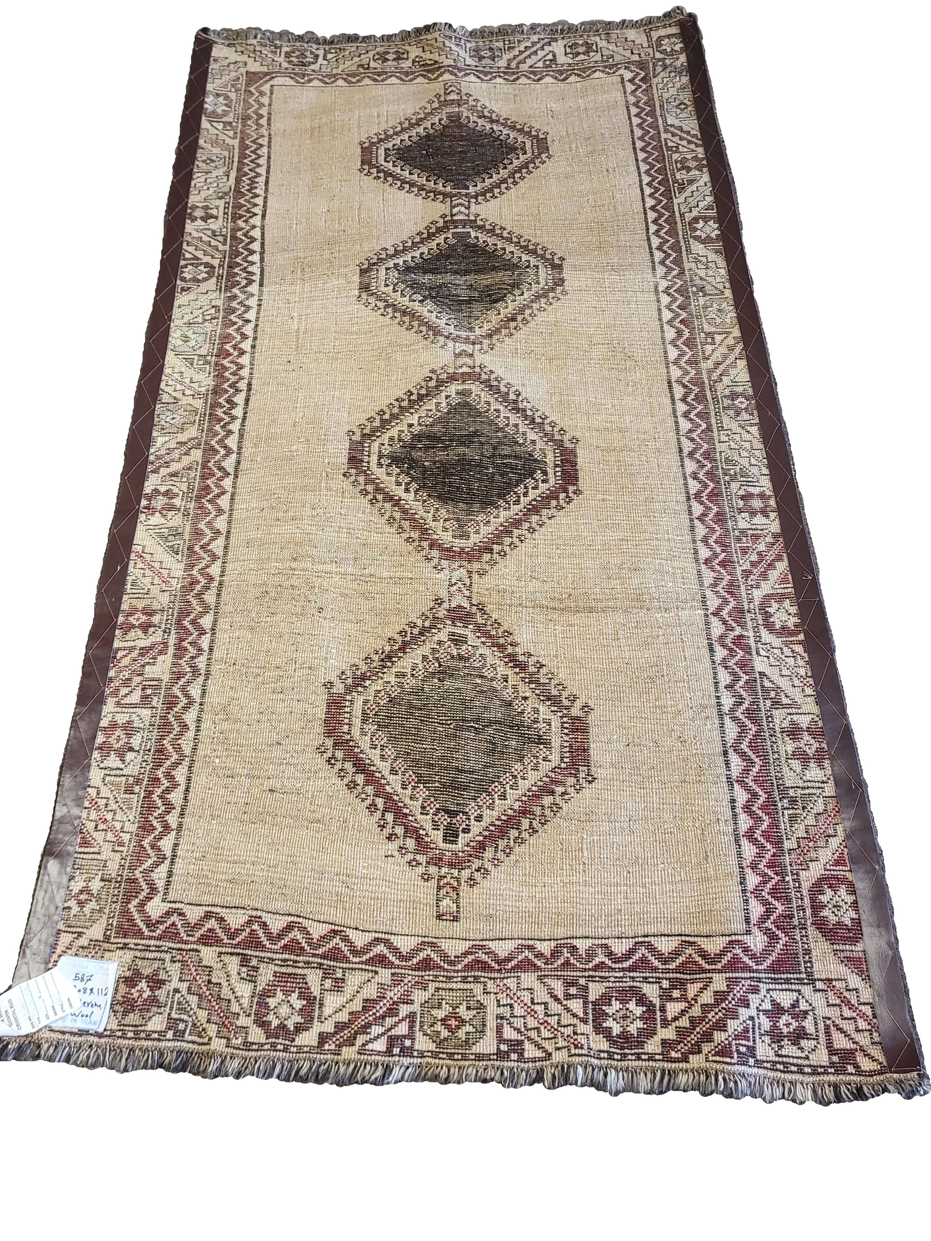 Kashkooli Gabbeh des frühen 20. Jahrhunderts – Geometrischer nomaden persischer Teppich  (Stammeskunst) im Angebot