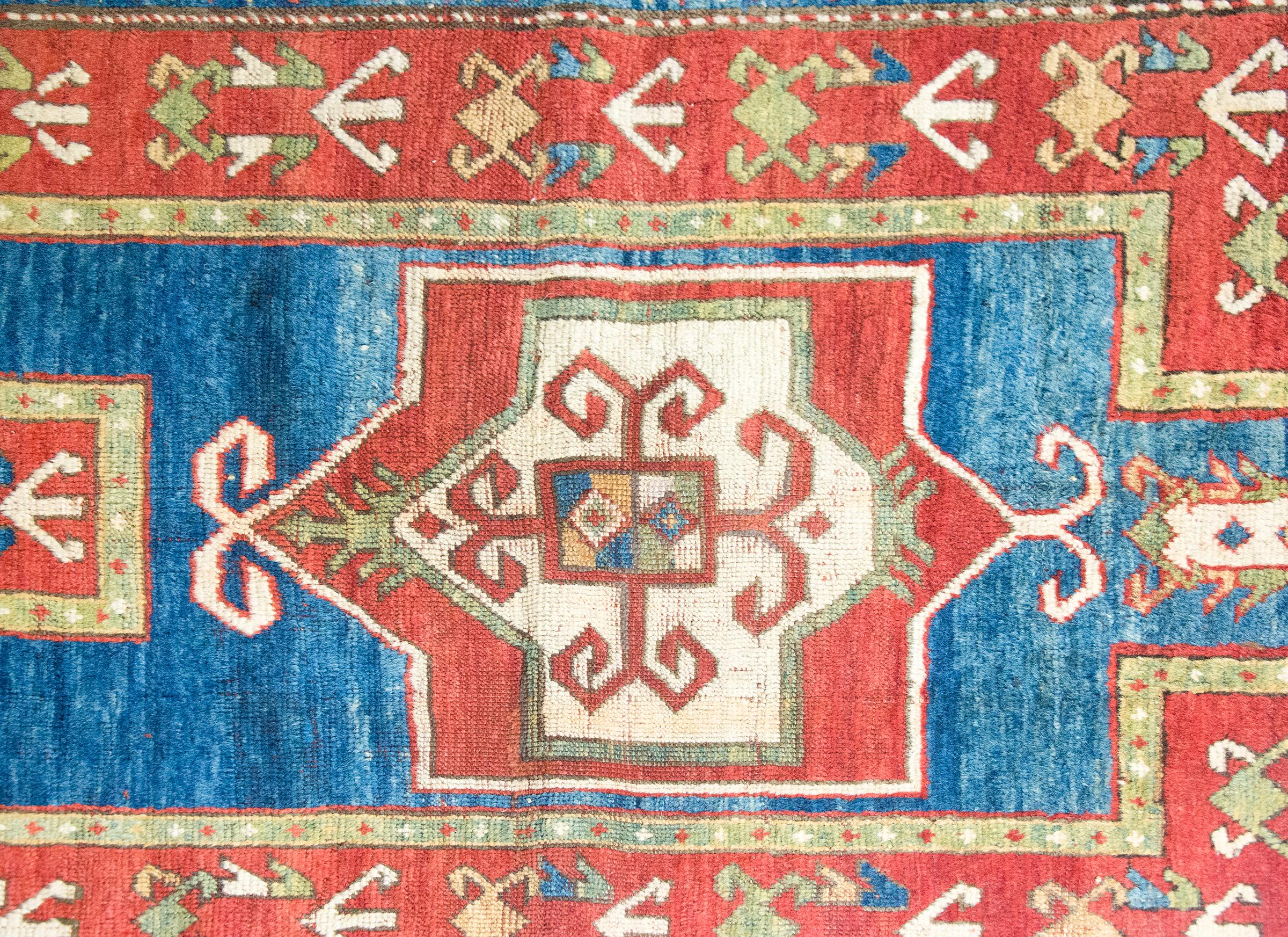 Tapis de prière kazak du début du 20e siècle en vente 3