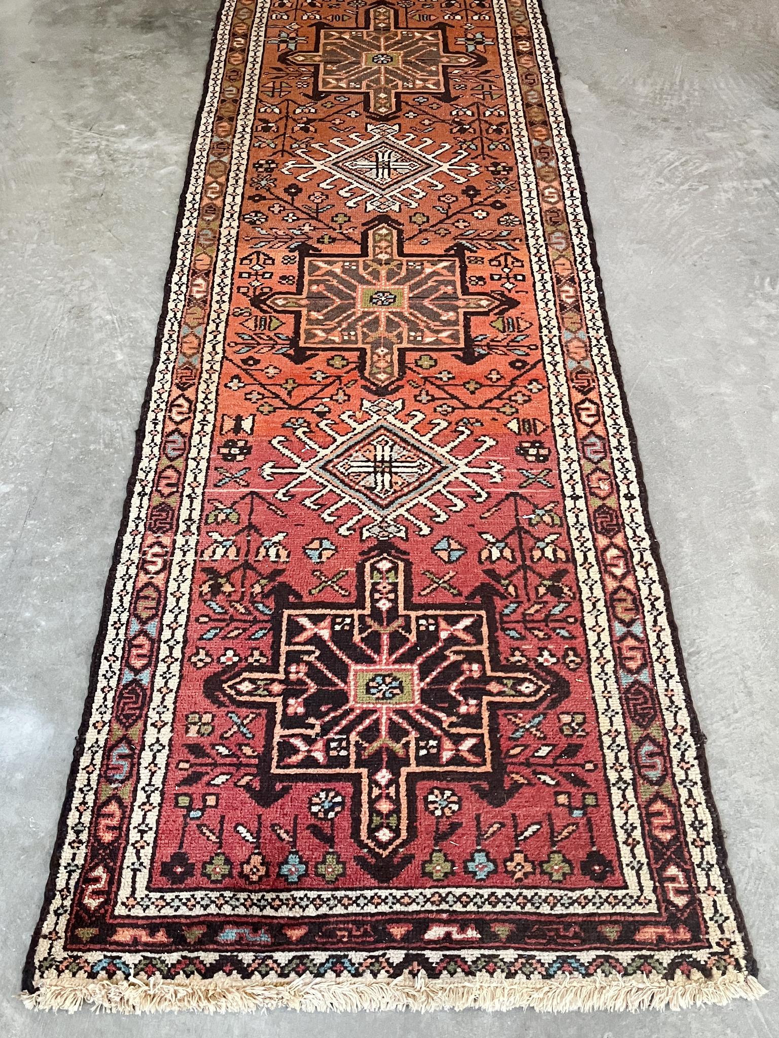 Corredor kazajo de principios del siglo XX  13' 6